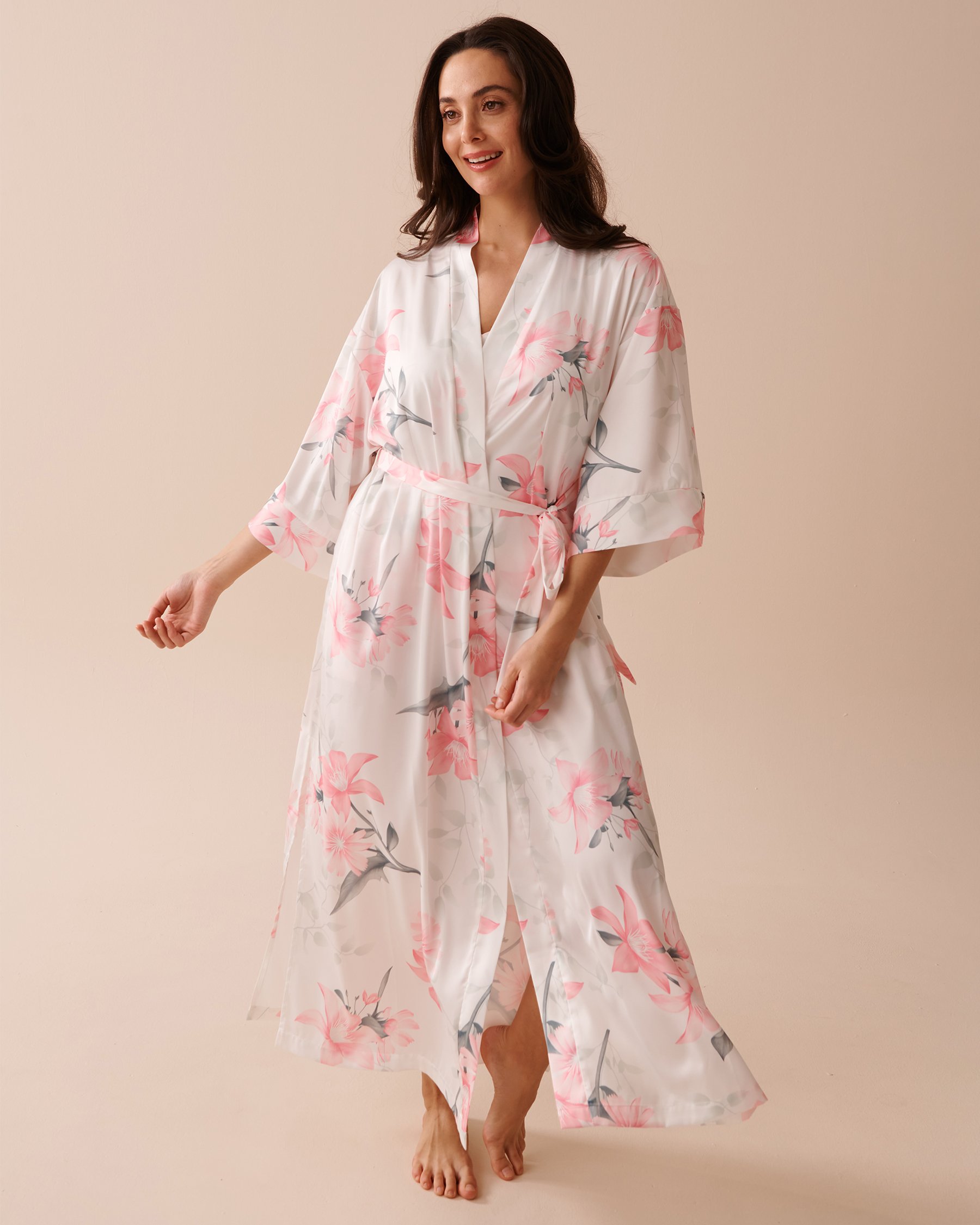 LA VIE EN ROSE Pink Floral Long Satin Kimono Summer Garden 60600074 - View3