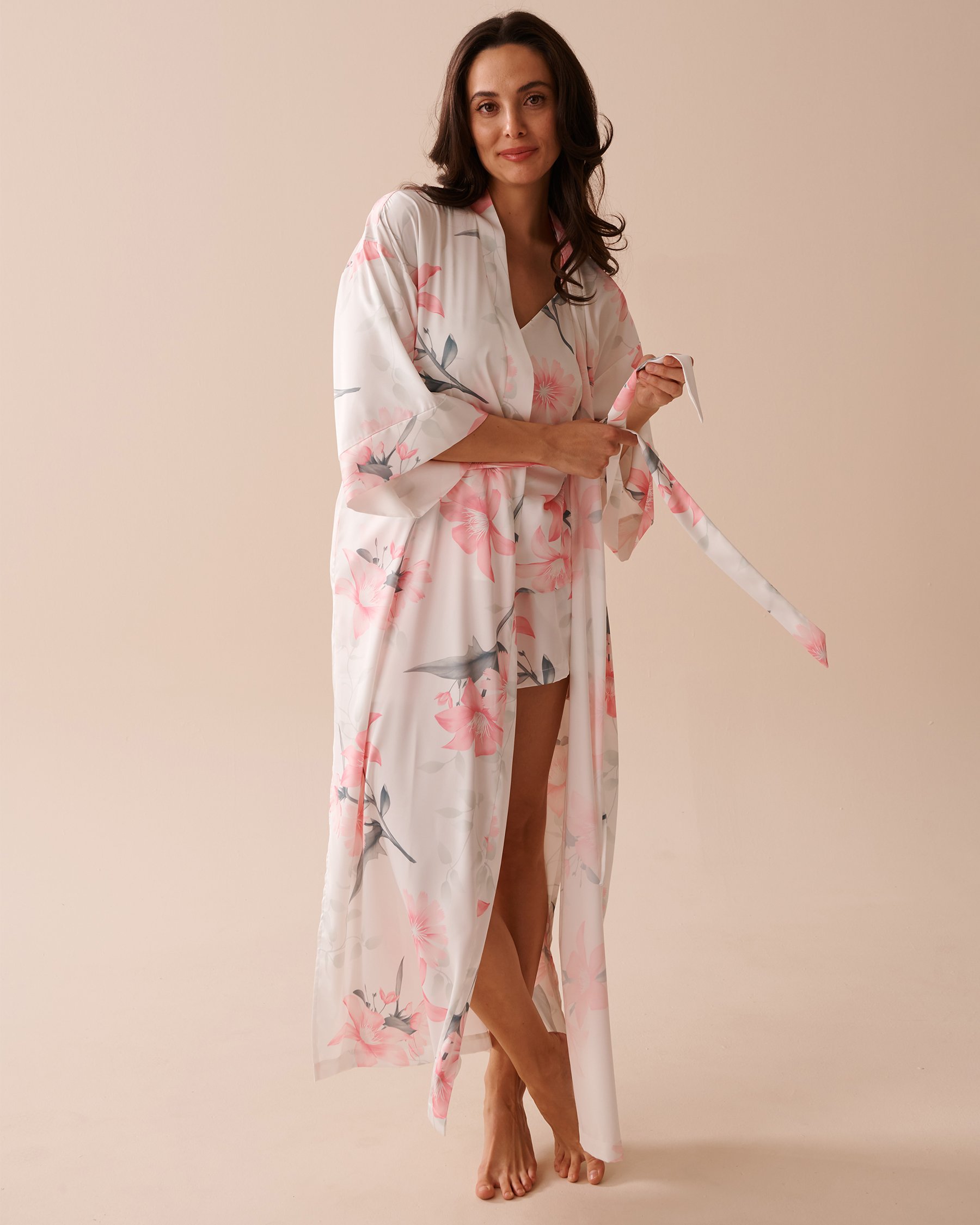 LA VIE EN ROSE Pink Floral Long Satin Kimono Summer Garden 60600074 - View6