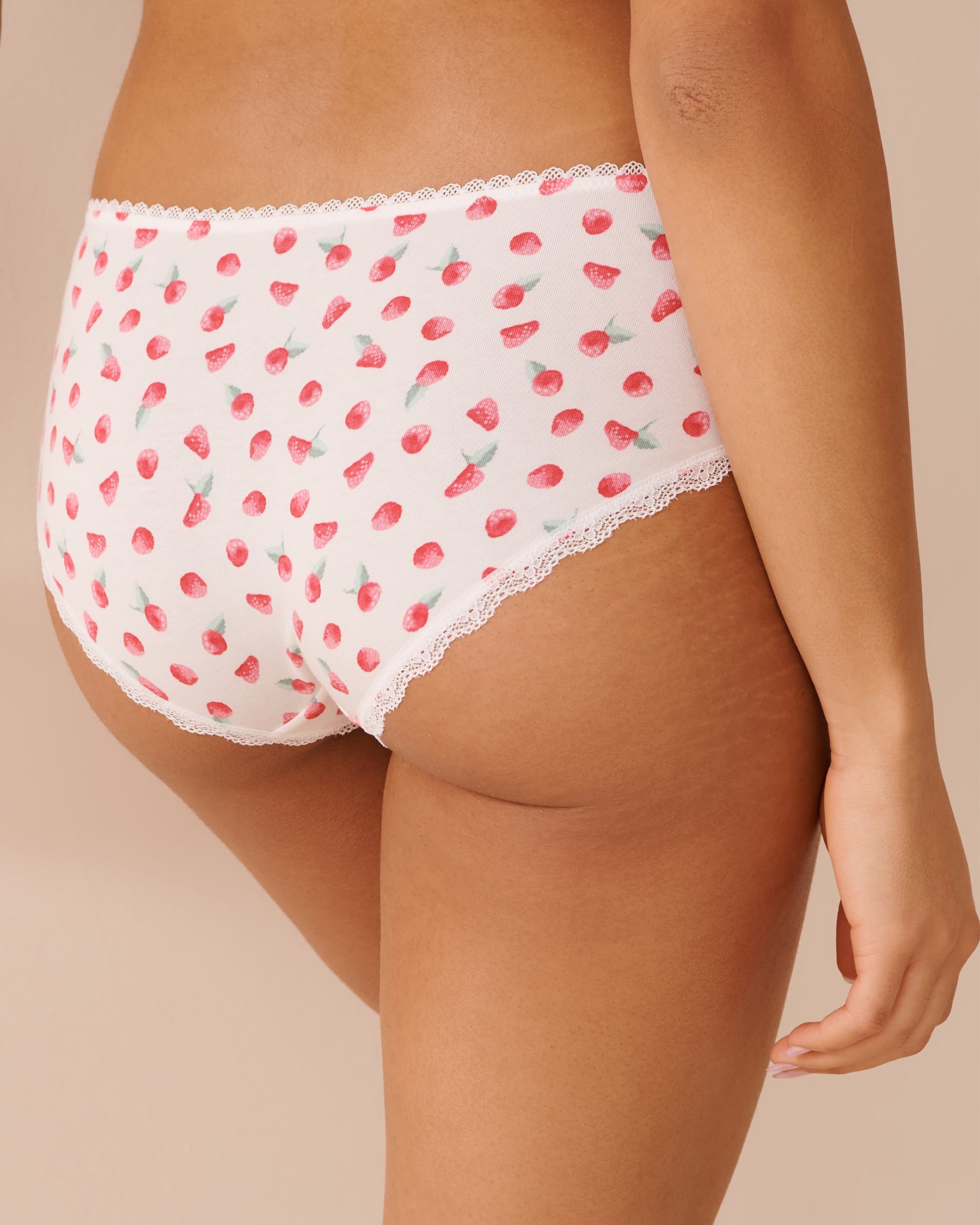 LA VIE EN ROSE Cotton and Lace Detail Hiphugger Panty Raspberries 20100458 - View2
