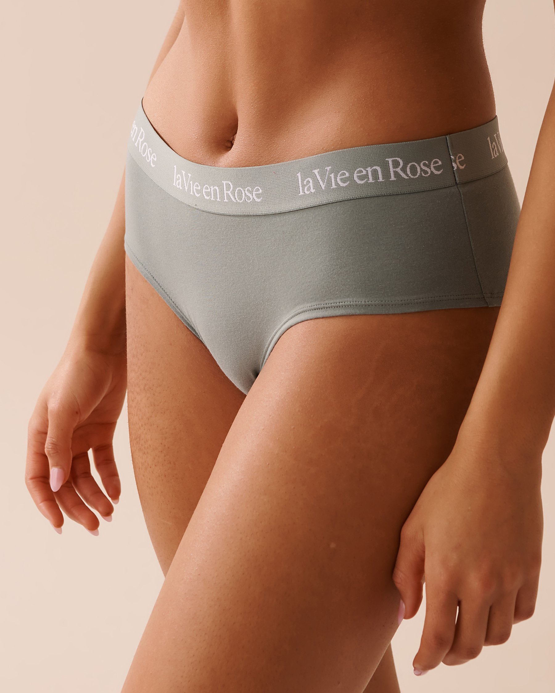 LA VIE EN ROSE Culotte aux hanches coton et bande élastique logo Vert olive 20100461 - Voir1