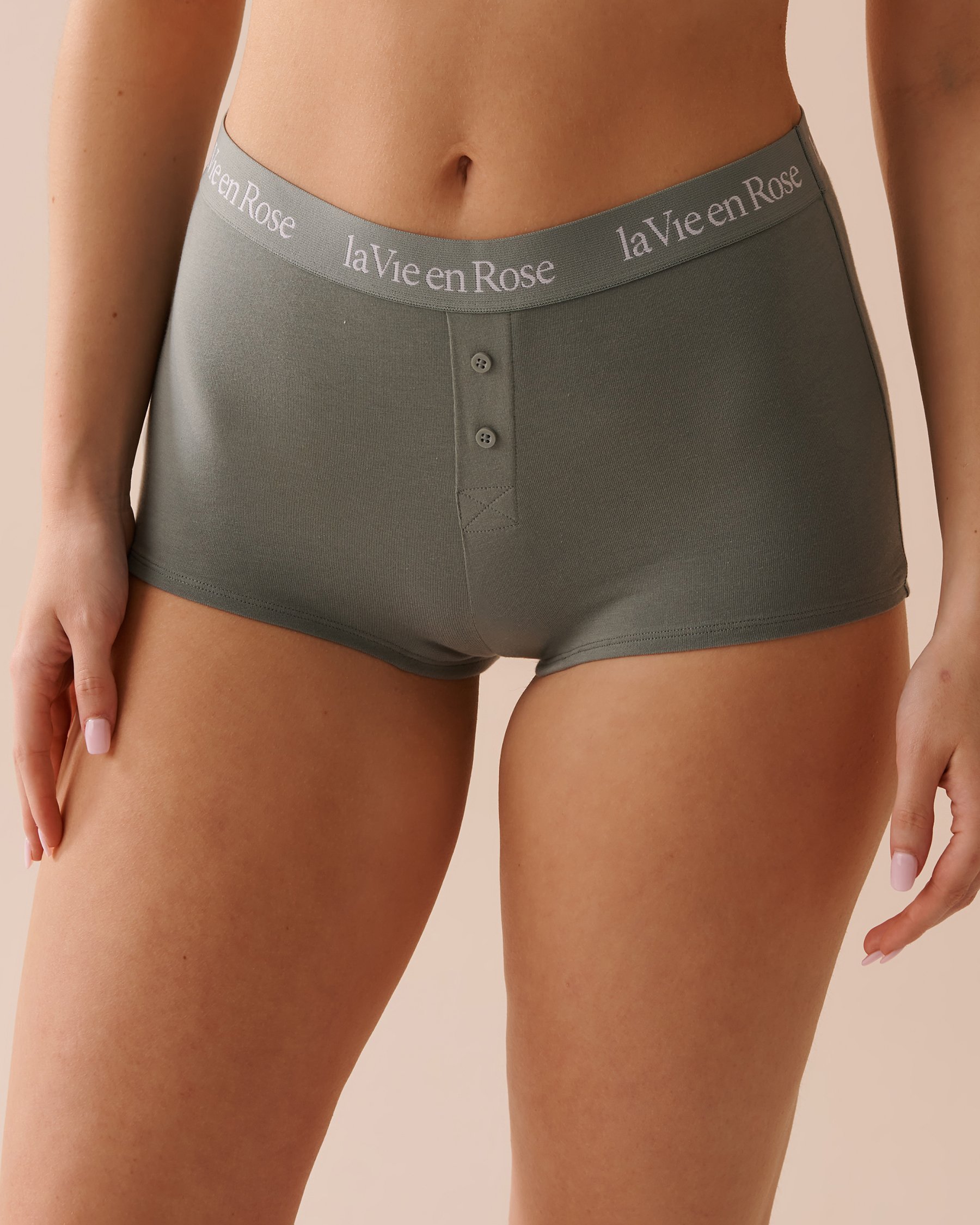 LA VIE EN ROSE Culotte garçonne taille haute coton et bande élastique logo Vert olive 20100462 - Voir1