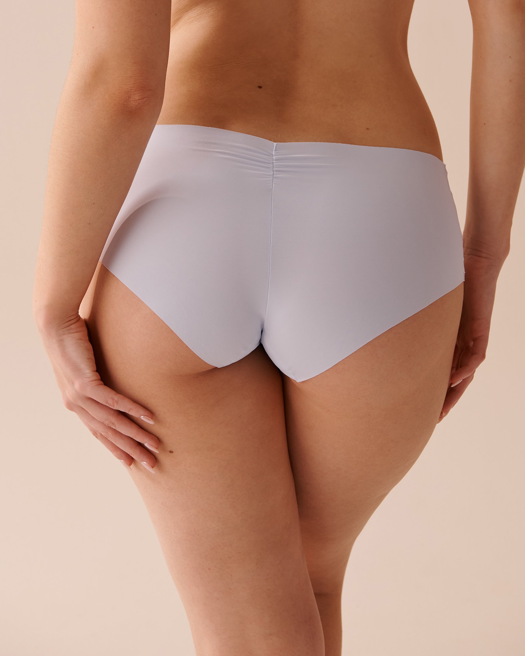 LA VIE EN ROSE Culotte aux hanches microfibre invisible Bleu pâle 20200482 - Voir2