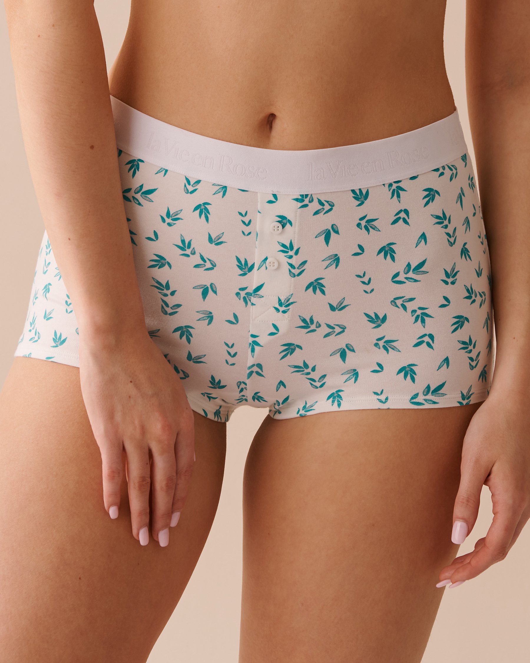 LA VIE EN ROSE Cotton and Logo Elastic Band High Waist Boyleg Panty Sea Leaves 20100462 - View1