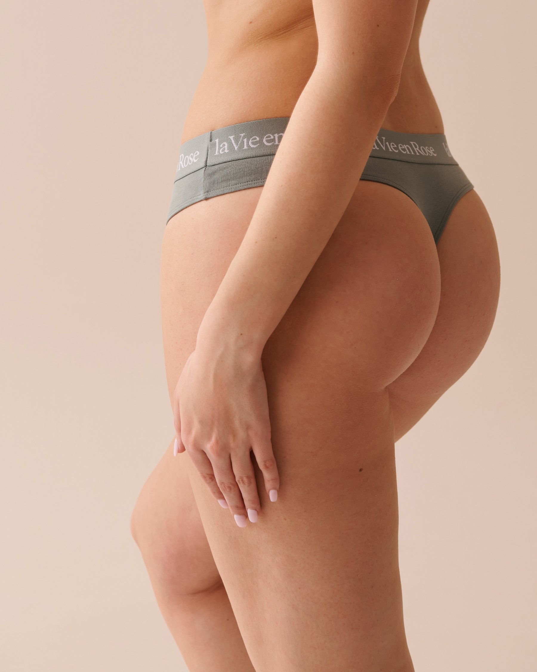 LA VIE EN ROSE Cotton and Logo Elastic Band Thong Panty Olive Green 20100459 - View2