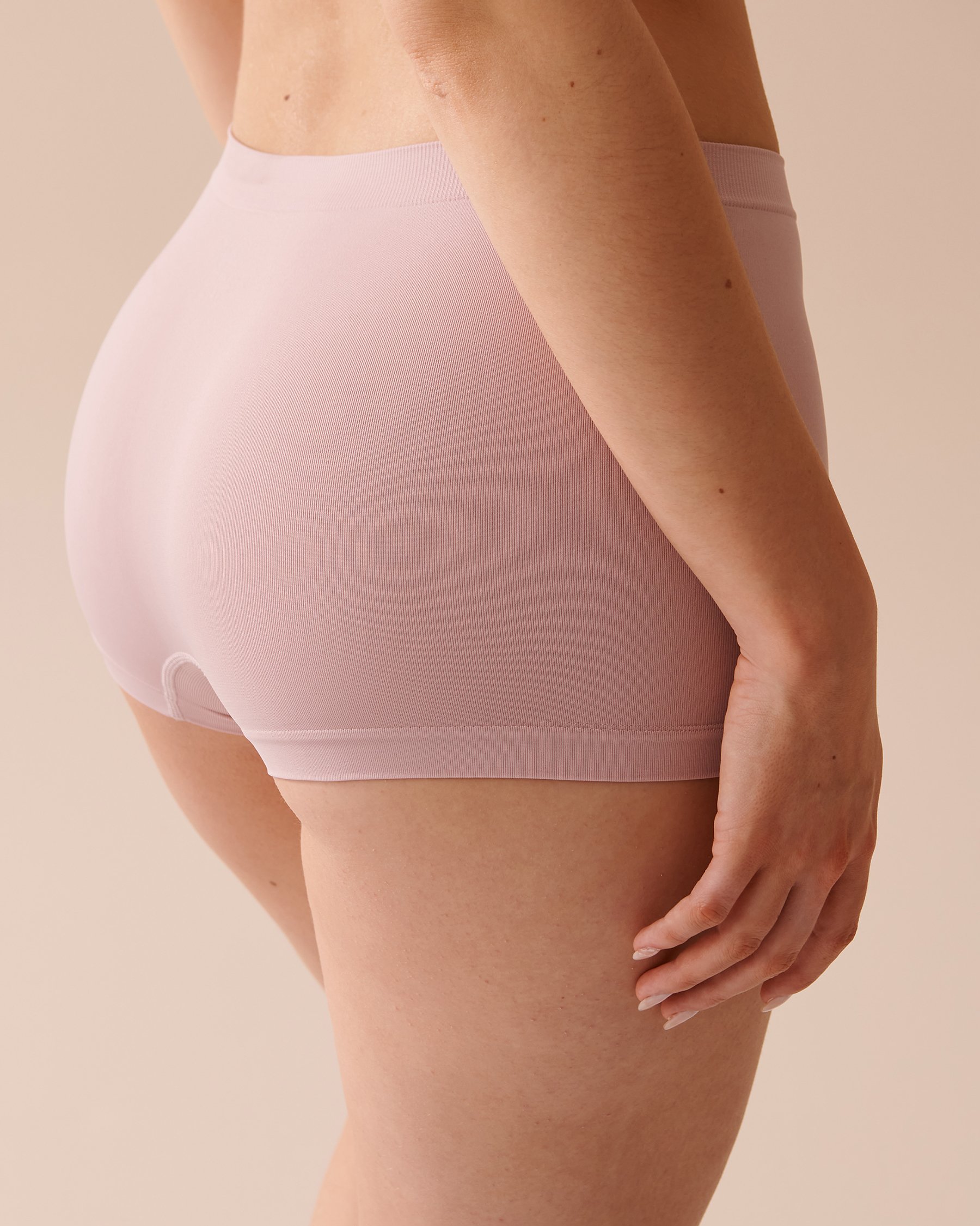 LA VIE EN ROSE Seamless Fabric Boyleg Panty Dusty Rose 20300311 - View2
