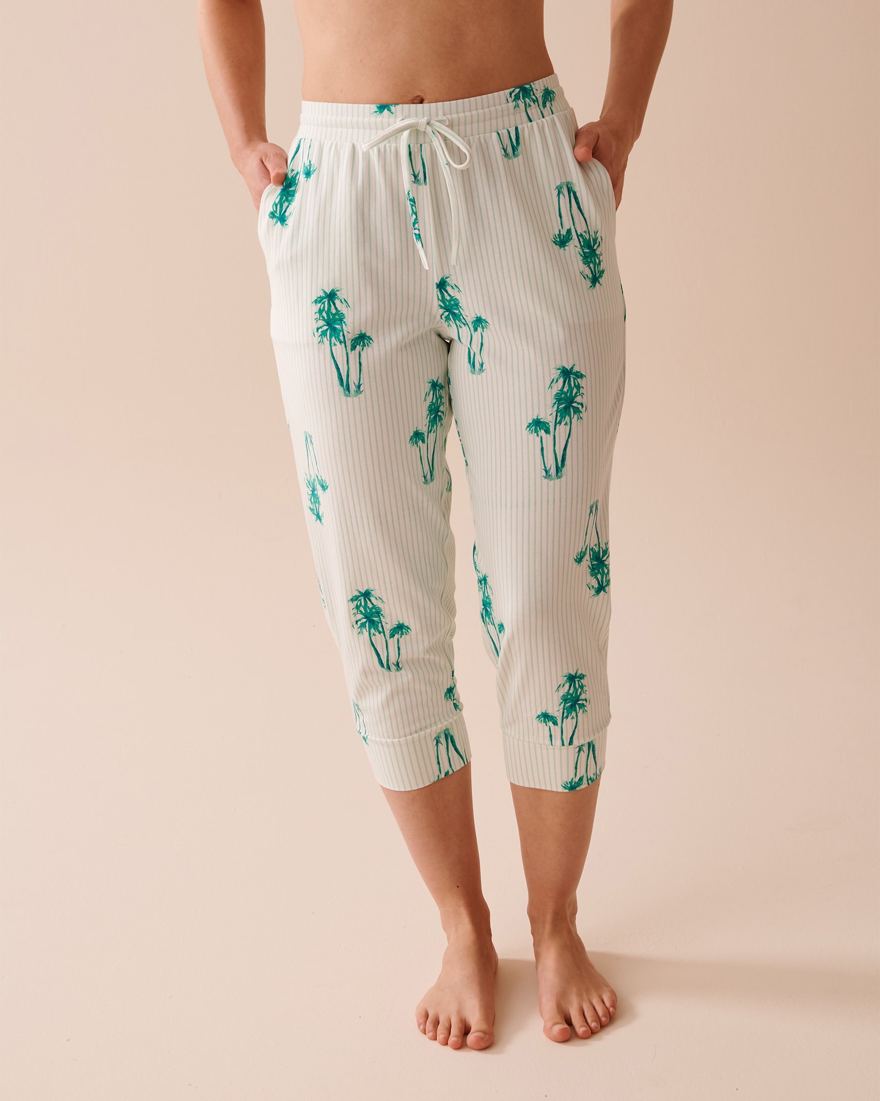 LA VIE EN ROSE Capri ajusté en coton à imprimé palmier Rayures et palmiers 40200569 - Voir1