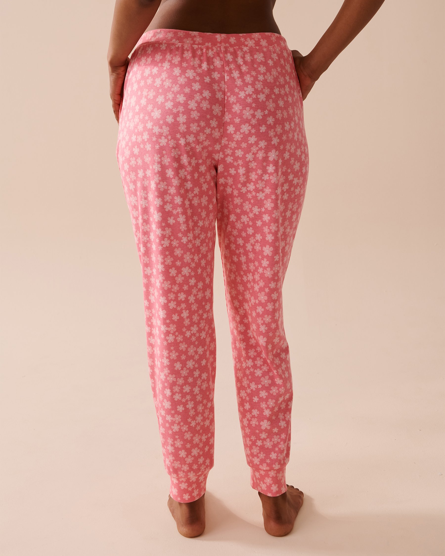 LA VIE EN ROSE Lettuce Edge Ribbed Jogger Pajama Pants Pink Flower Garden 40200578 - View4