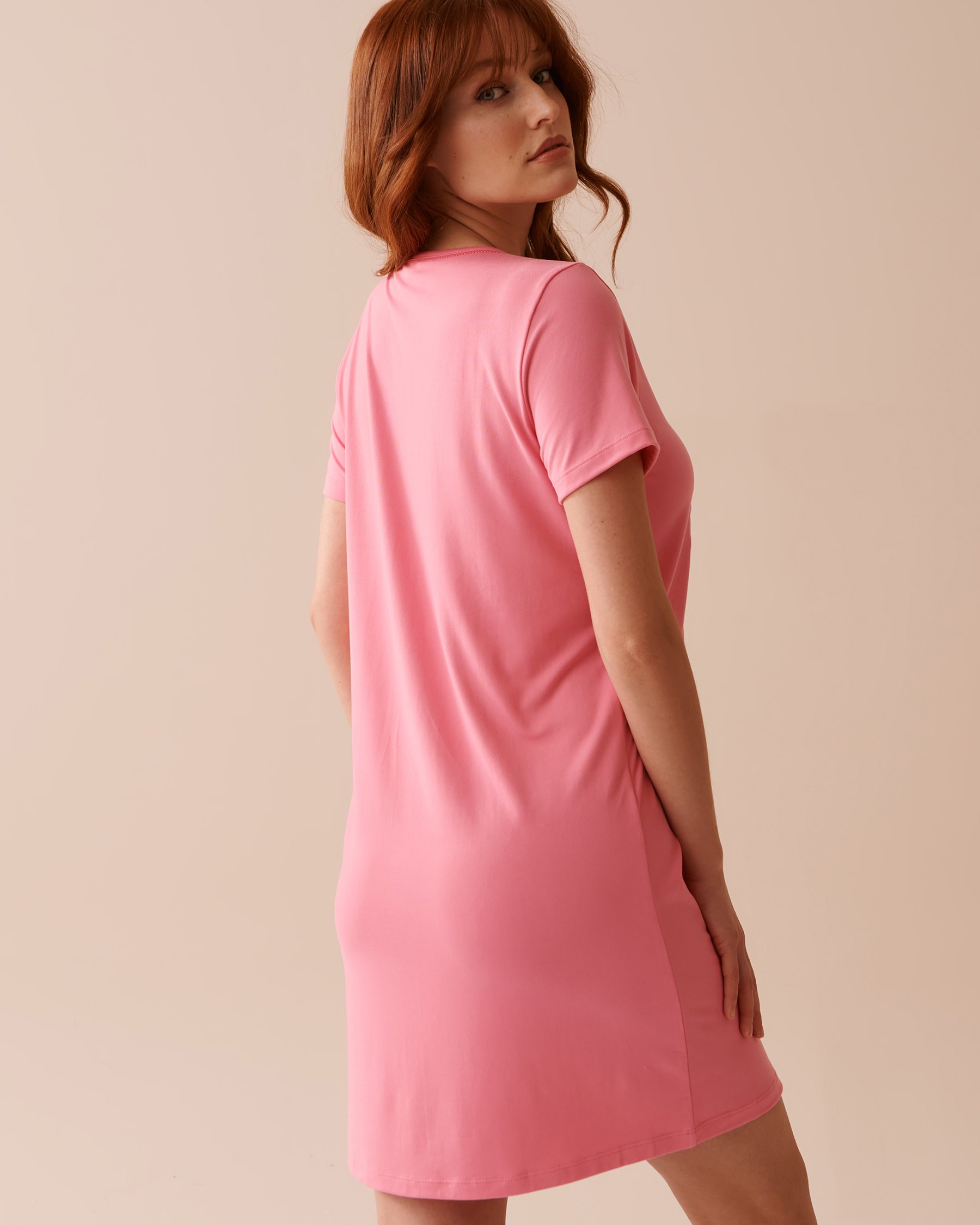 LA VIE EN ROSE Chemise de nuit manches courtes ultra douce à fleurs roses Melon d'eau 40500355 - View2