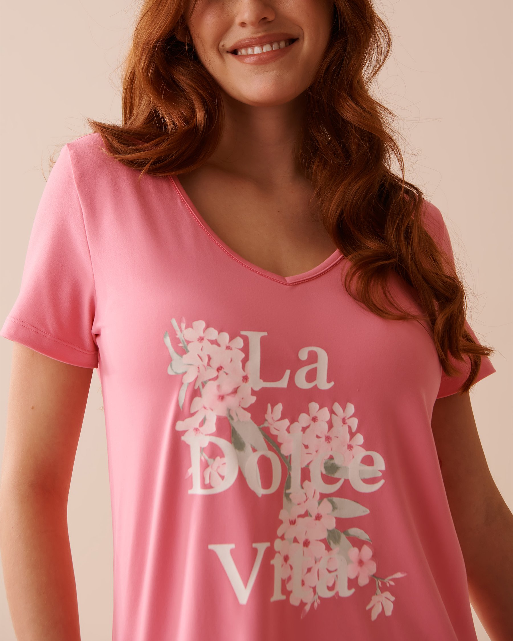 LA VIE EN ROSE Chemise de nuit manches courtes ultra douce à fleurs roses Melon d'eau 40500355 - View3