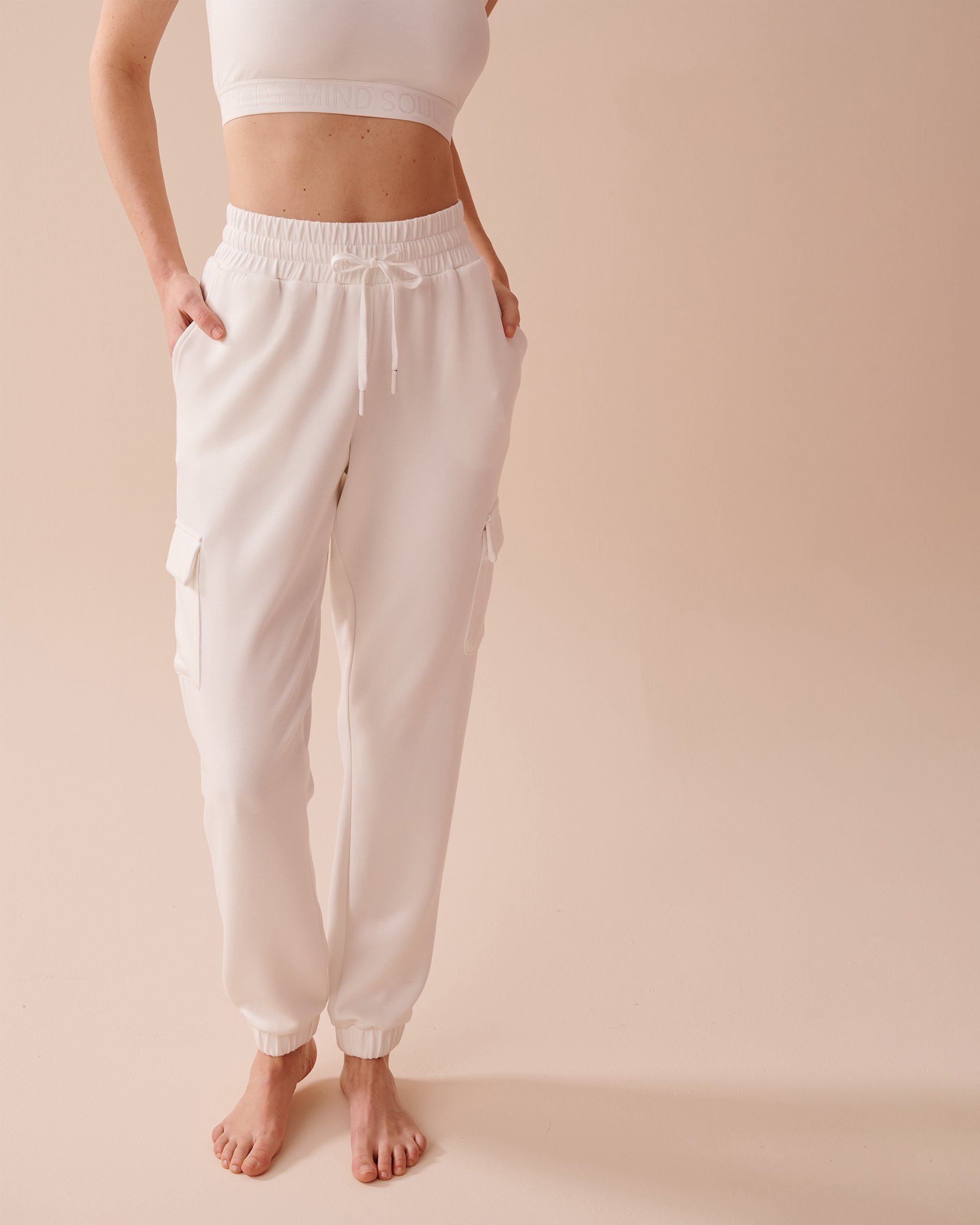 LA VIE EN ROSE Pantalon cargo Blanc 50200072 - Voir1