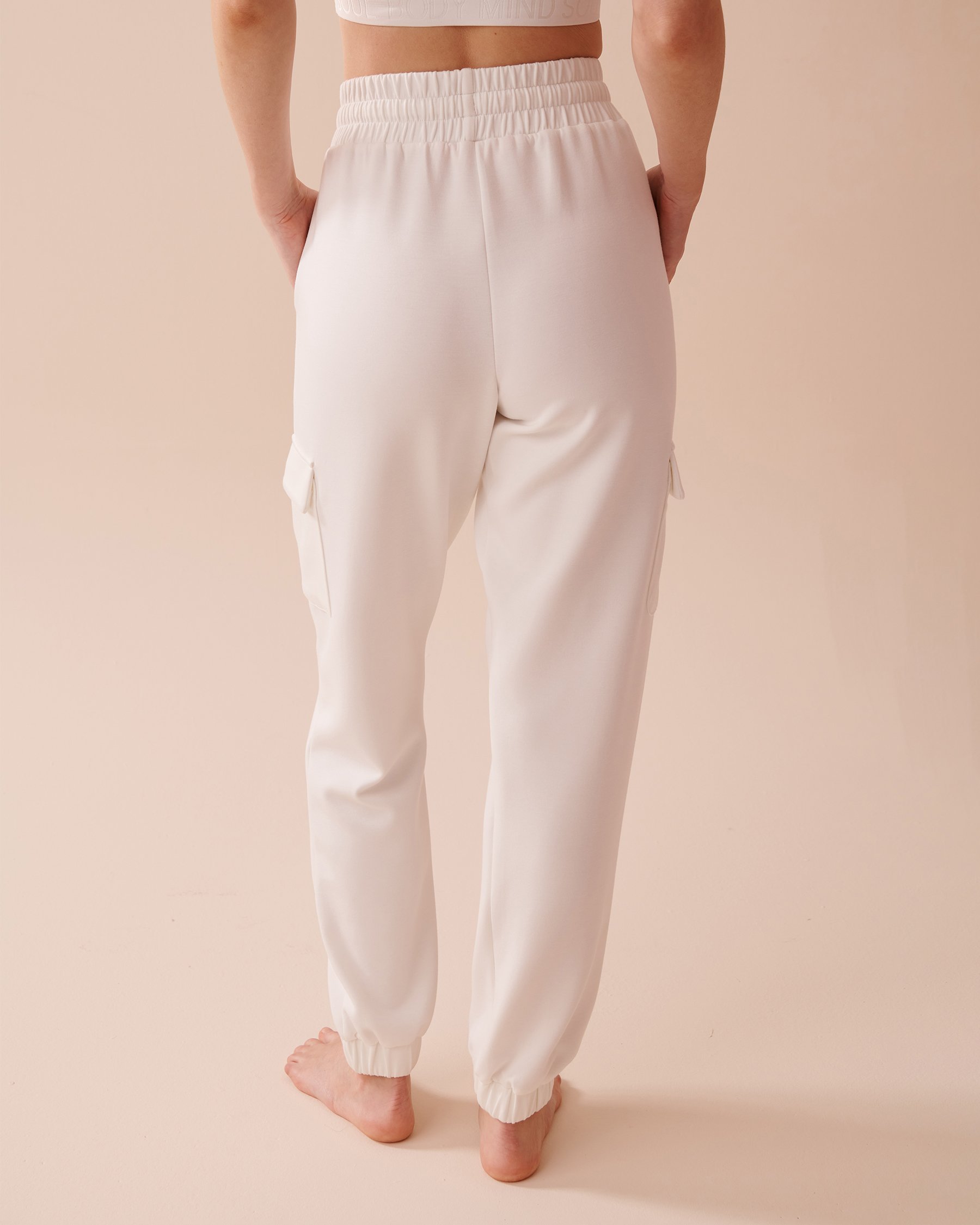 LA VIE EN ROSE Pantalon cargo Blanc 50200072 - Voir2