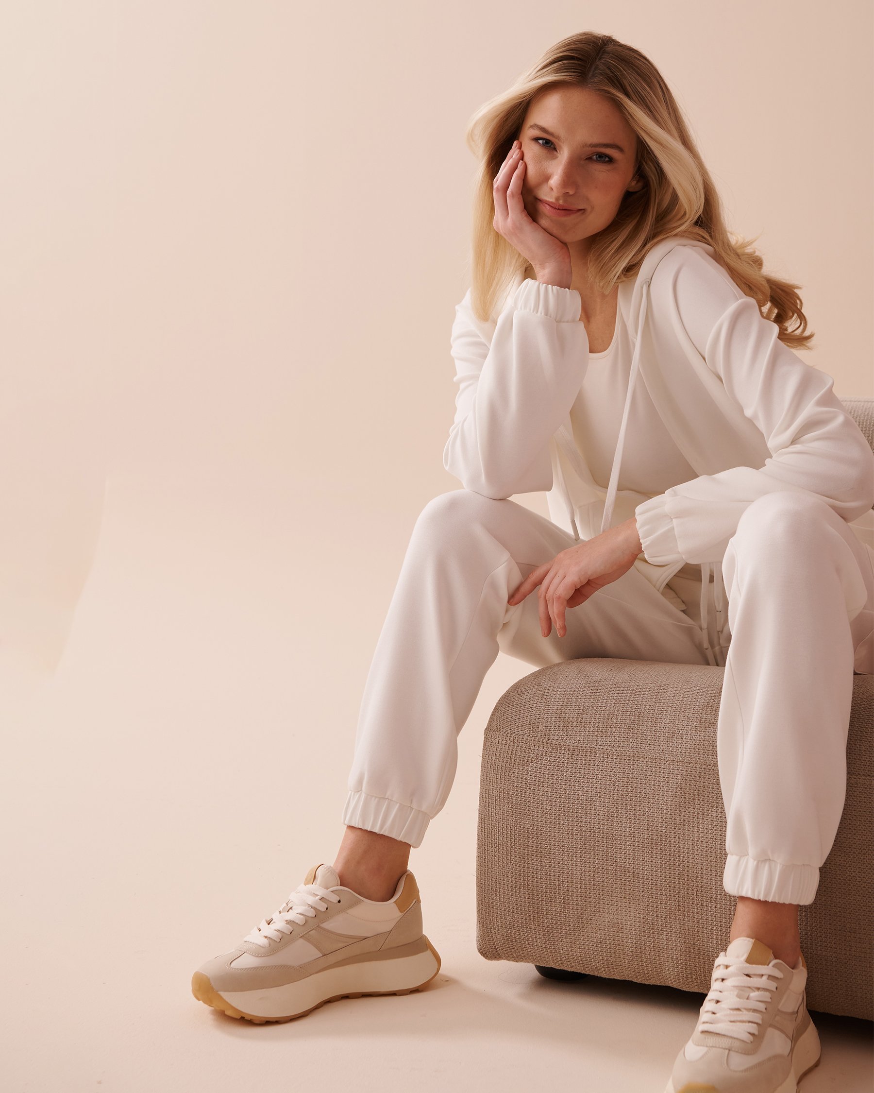 LA VIE EN ROSE Pantalon cargo Blanc 50200072 - Voir3