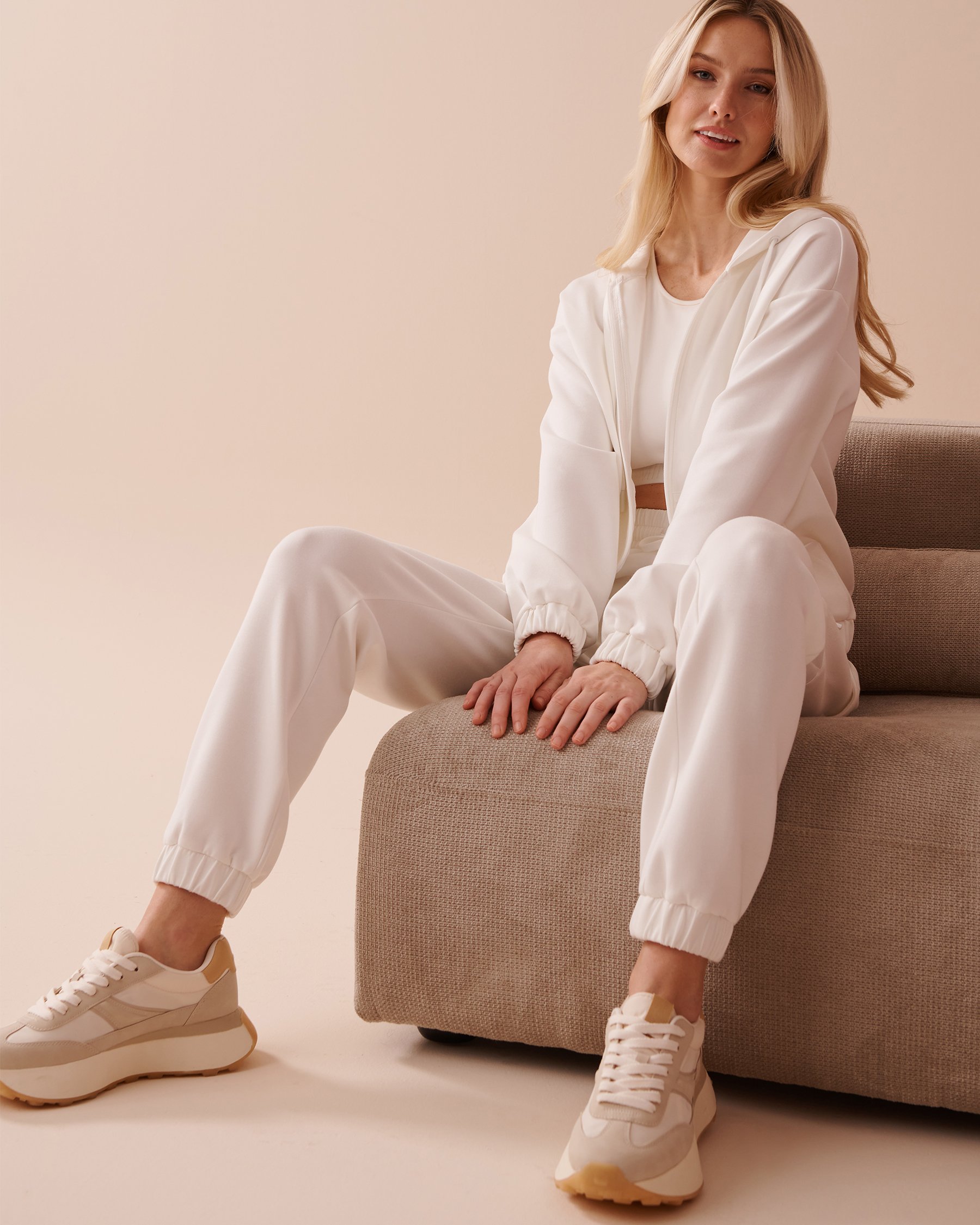 LA VIE EN ROSE Pantalon cargo Blanc 50200072 - Voir4