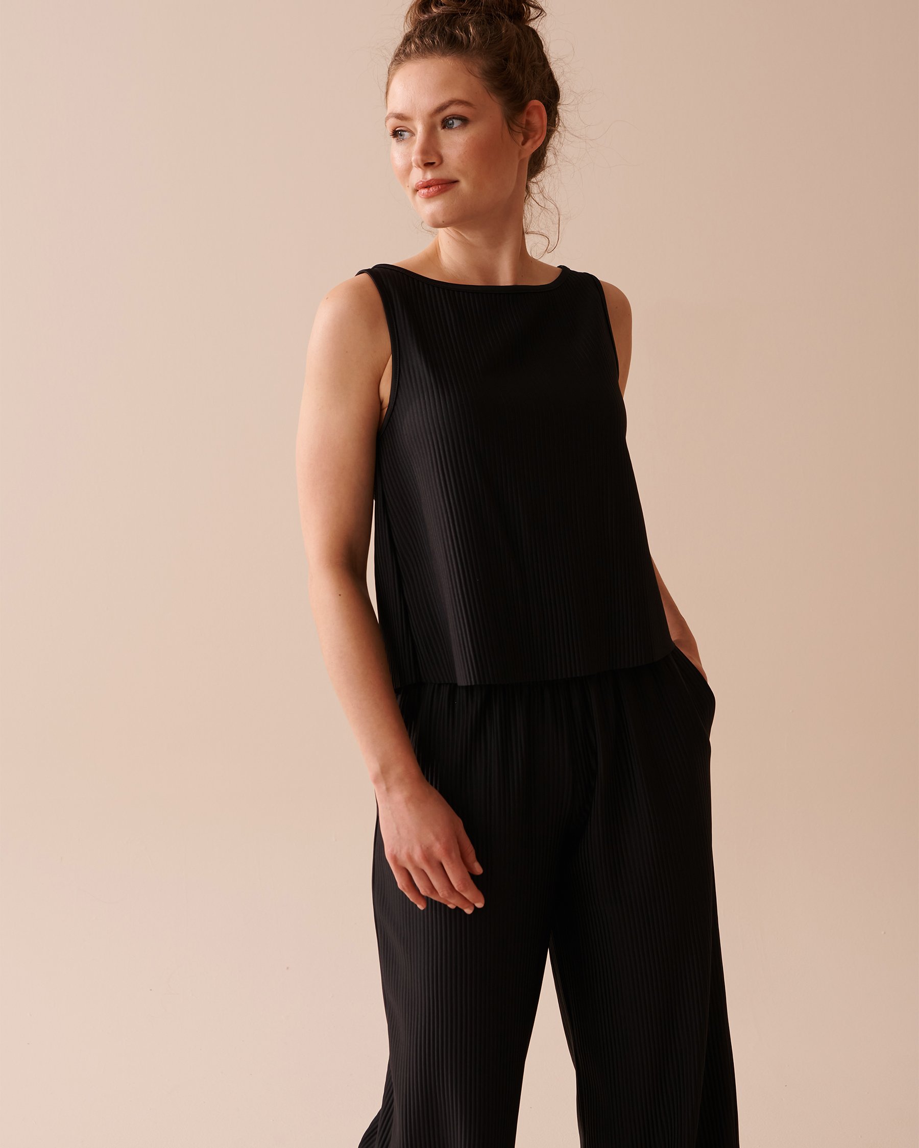 LA VIE EN ROSE Camisole à effet plissé Noir 50100087 - View3