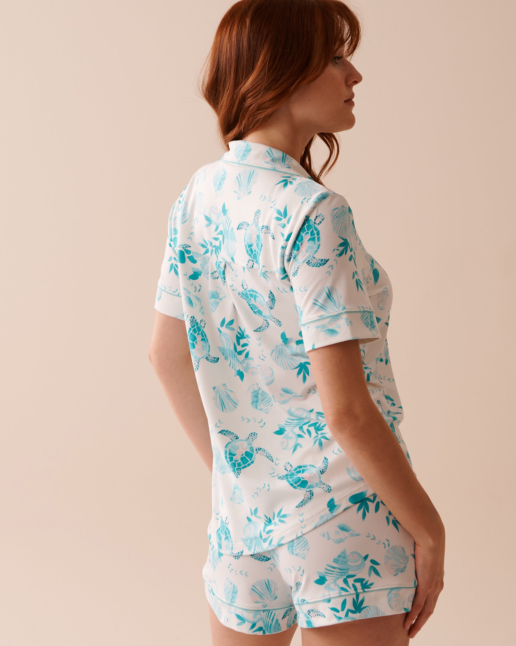 LA VIE EN ROSE Chemisier manches courtes ultra doux à imprimé tortue Tortue de mer 40100573 - View2