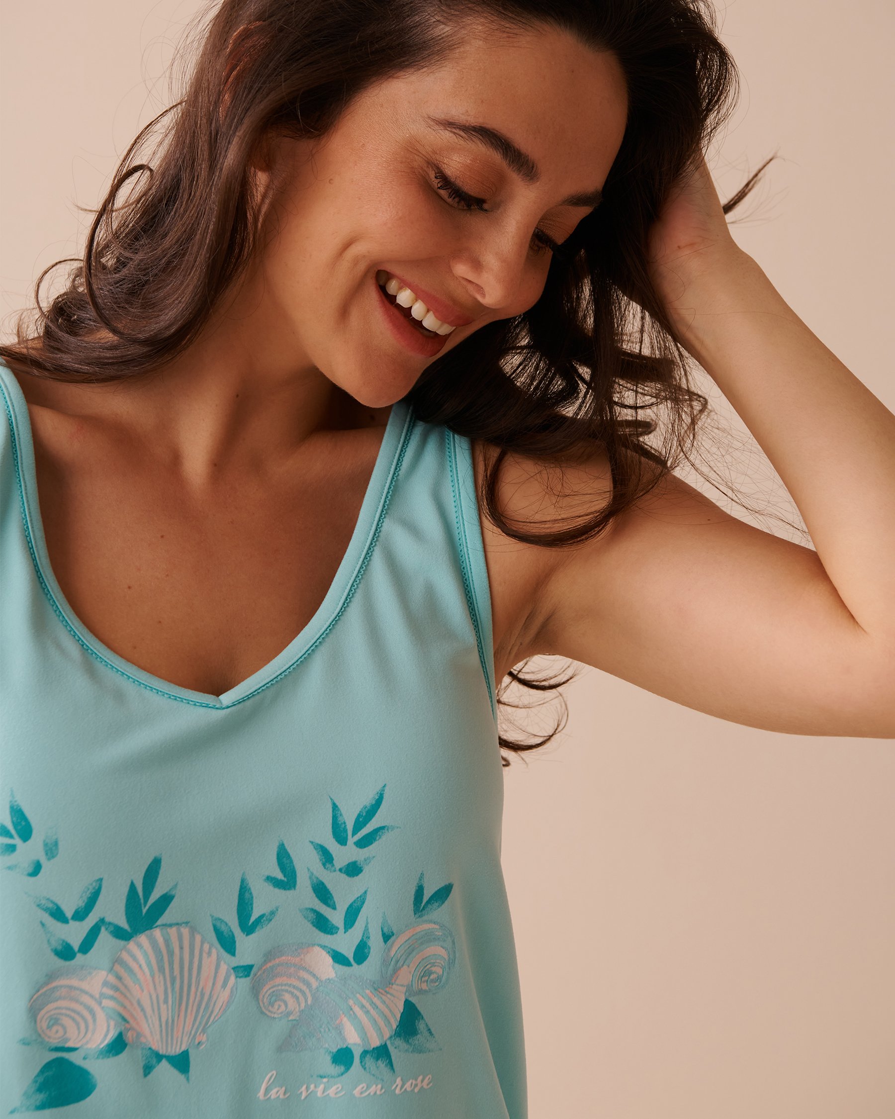 LA VIE EN ROSE Seashell Print Super Soft Cami Blue Raspberry Slush 40100574 - View3