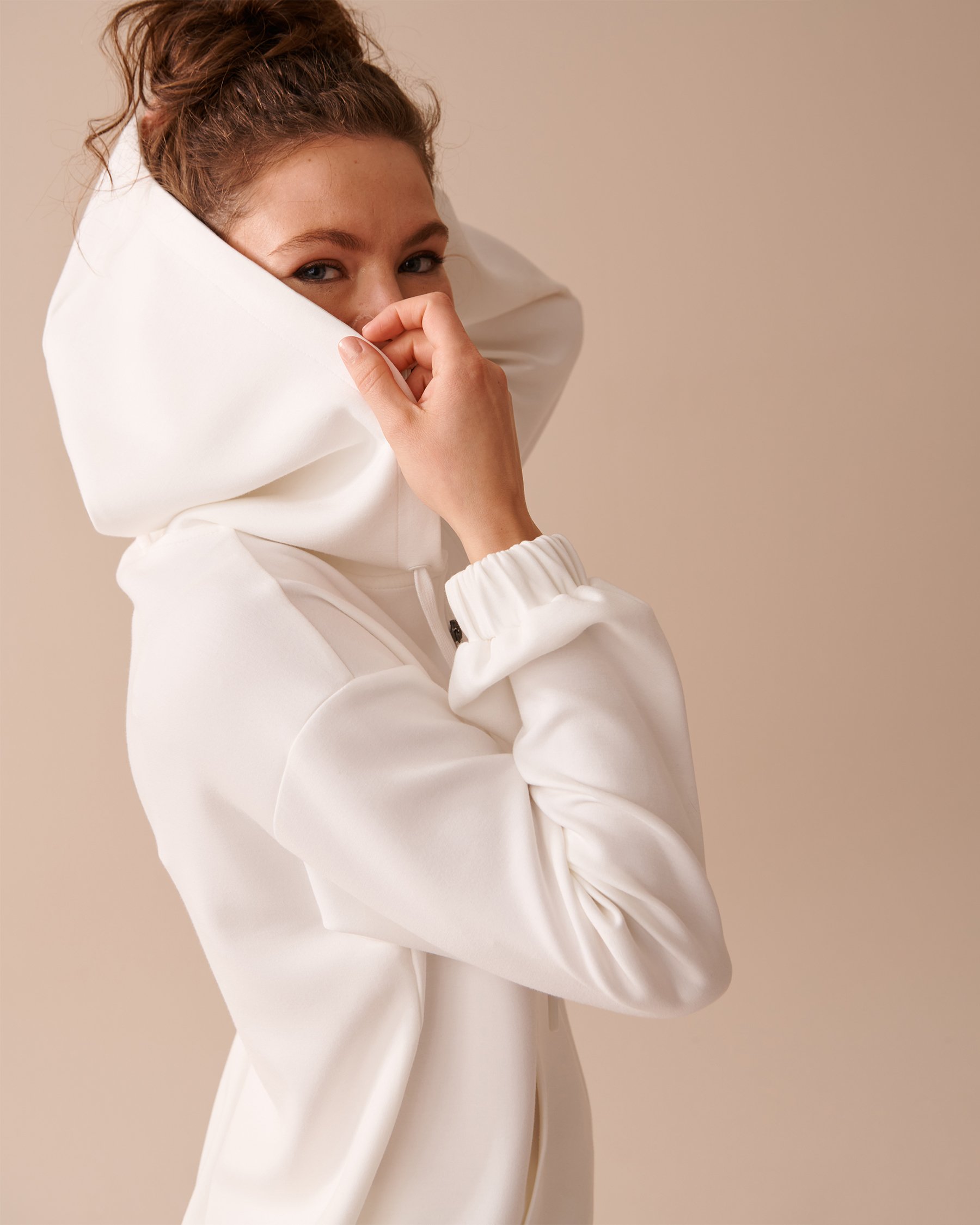 LA VIE EN ROSE Zip-up Hoodie White 50100085 - View4