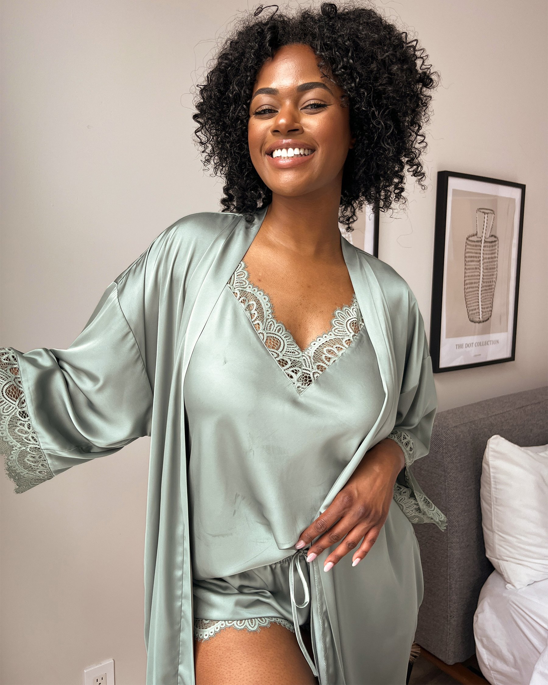 LA VIE EN ROSE Lace Trim Satin Kimono Olive Green 60600073 - View6