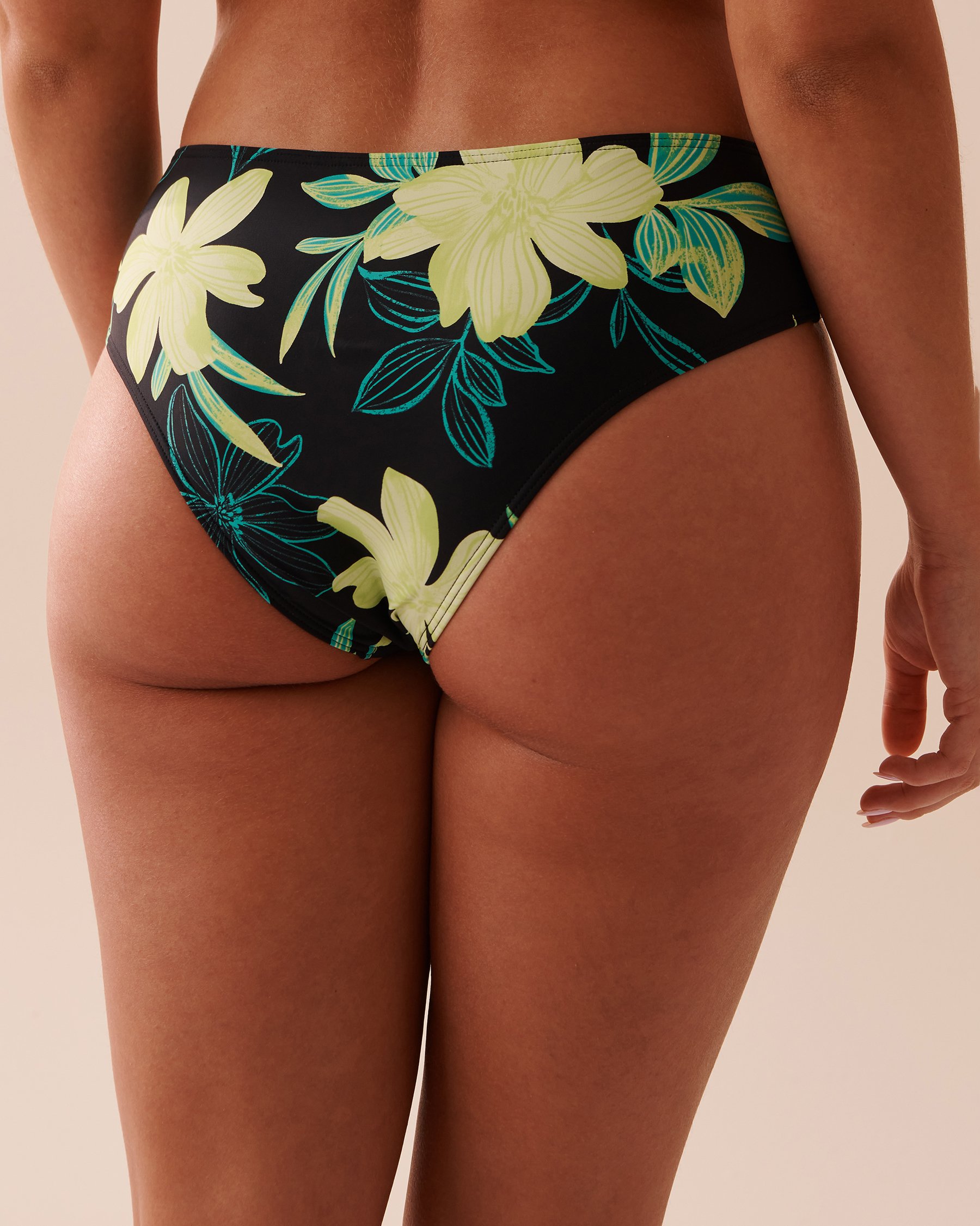 LA VIE EN ROSE AQUA FLORAL ZEST Mid Waist Cheeky Bikini Bottom Floral Zest 70300552 - View2