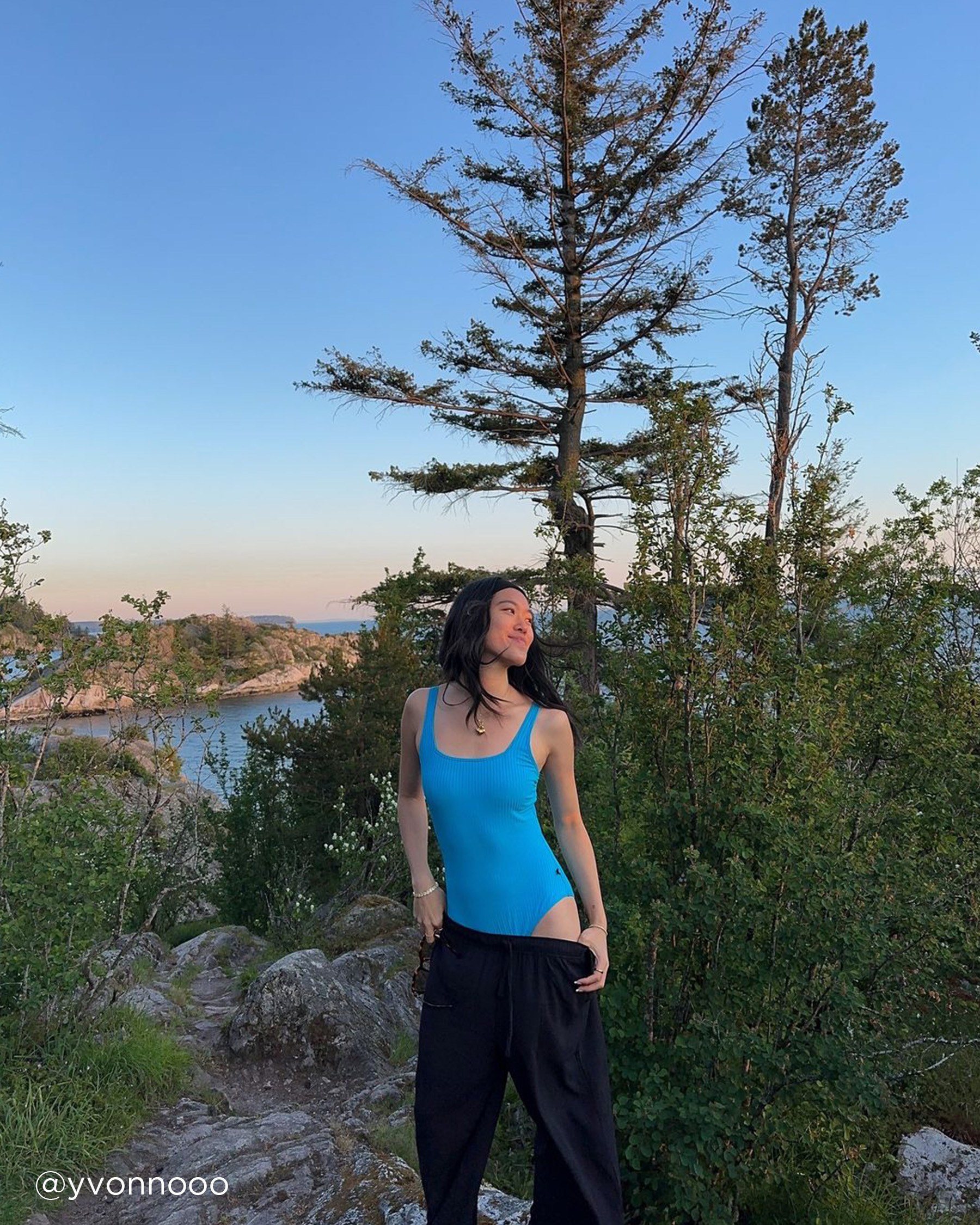 LA VIE EN ROSE AQUA OCEAN BLUE Textured Square Neck One-piece Swimsuit Ocean Blue 70400123 - View7