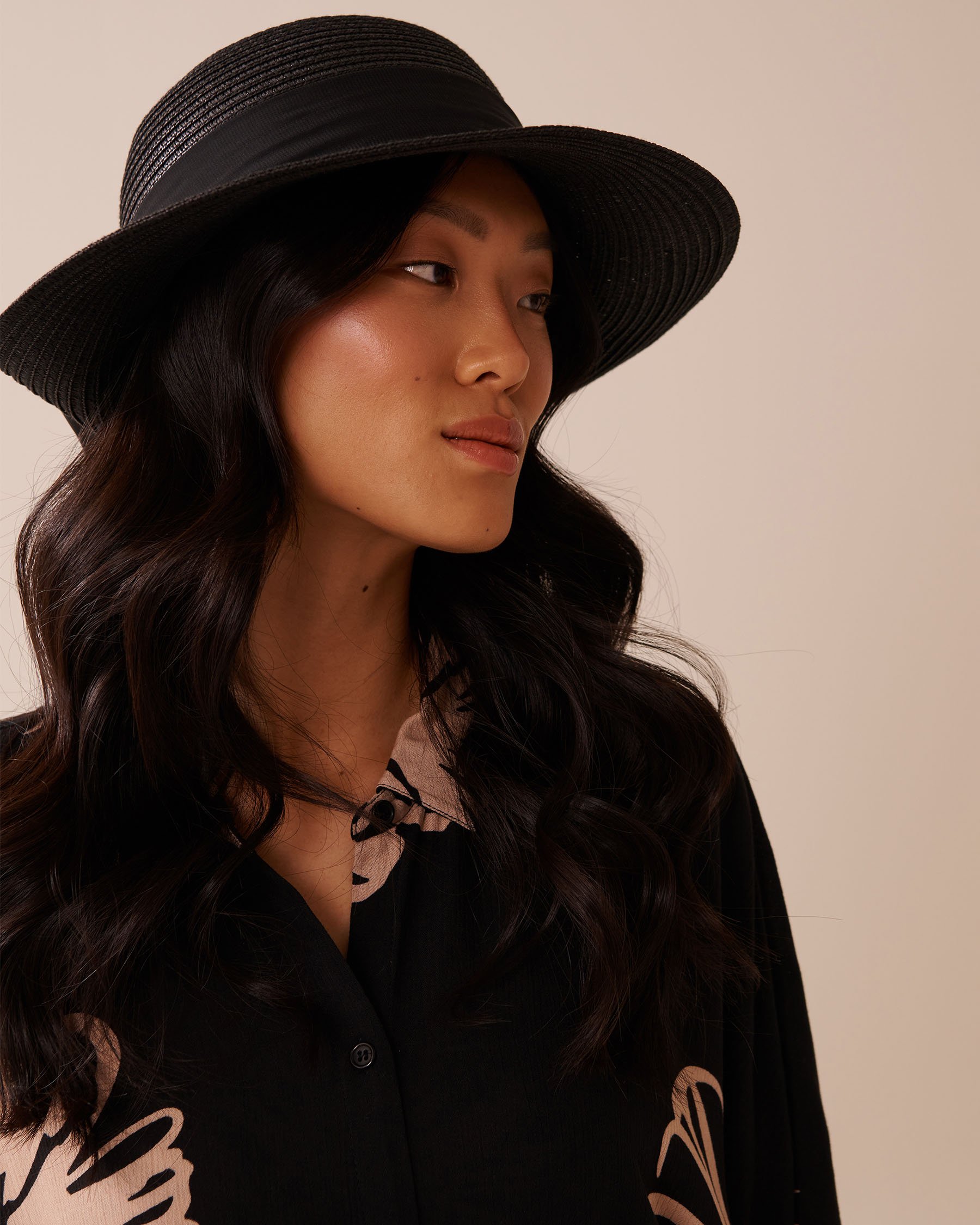 LA VIE EN ROSE AQUA Cloche Hat with Ribbon Black 80500108 - View5