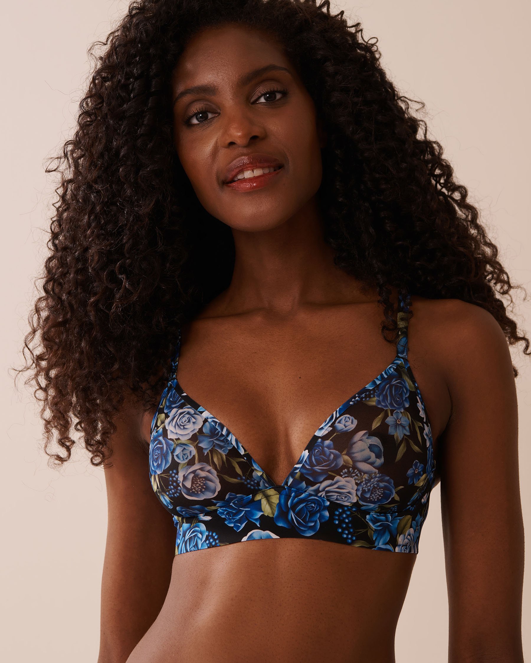 LA VIE EN ROSE Sheer Mesh Bralette Blue Rose Garden 10100182 - View1