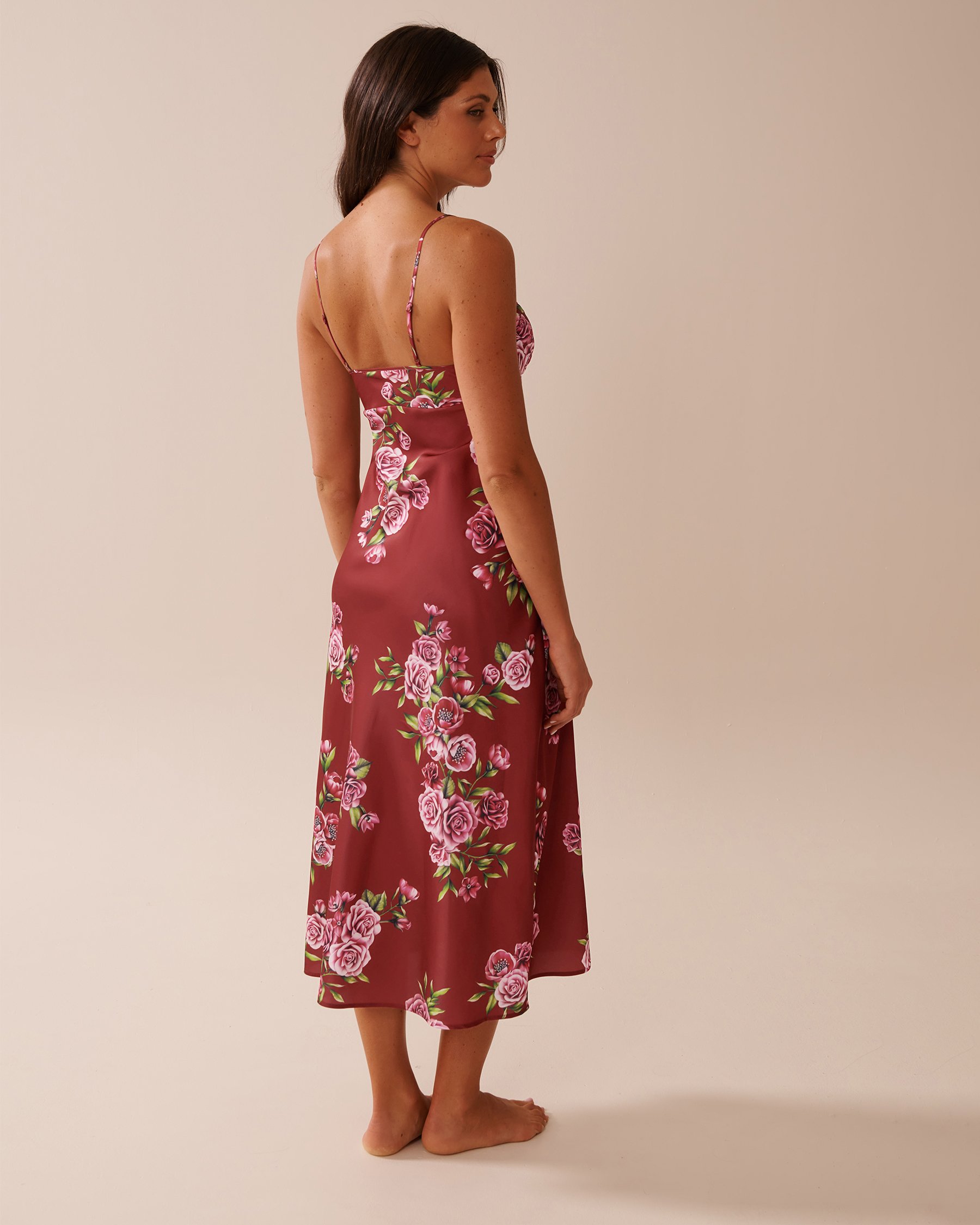 LA VIE EN ROSE Rose Print Satin and Lace Trim Long Nightie Red Rose Garden 60500199 - View2