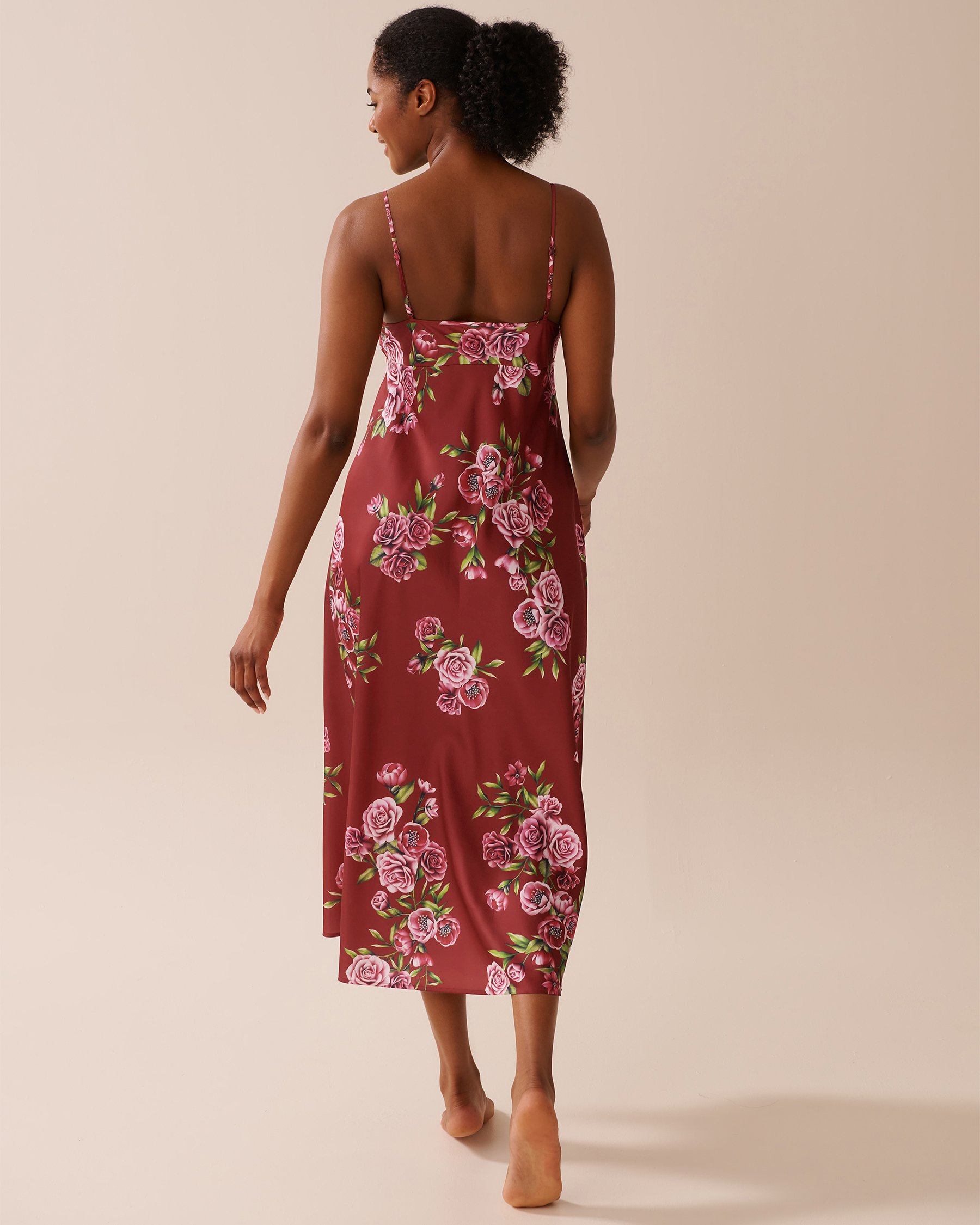 LA VIE EN ROSE Rose Print Satin and Lace Trim Long Nightie Red Rose Garden 60500199 - View5