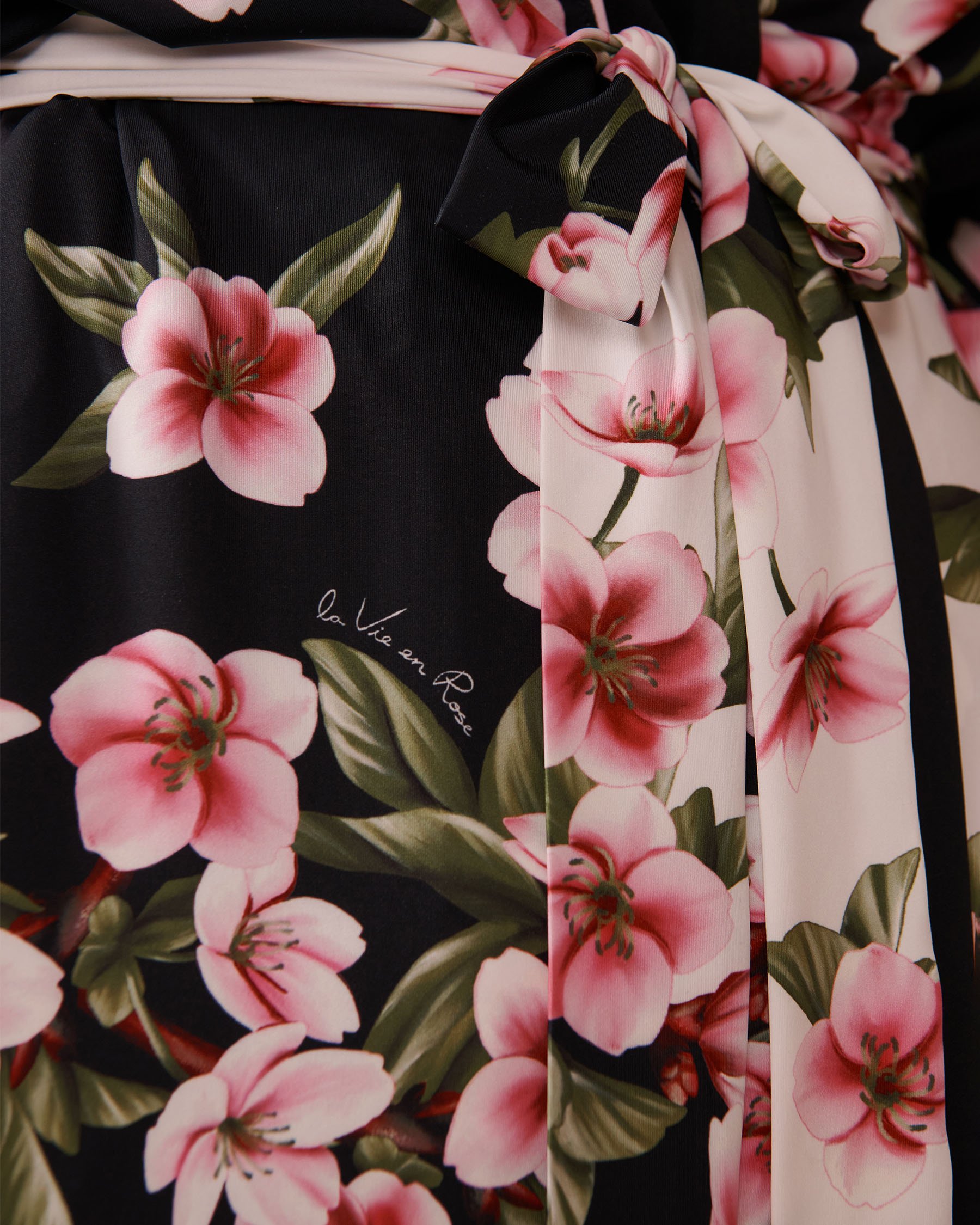 LA VIE EN ROSE Cherry Blossom Print Recycled Fibers Kimono Cherry Blossom 60600099 - View6