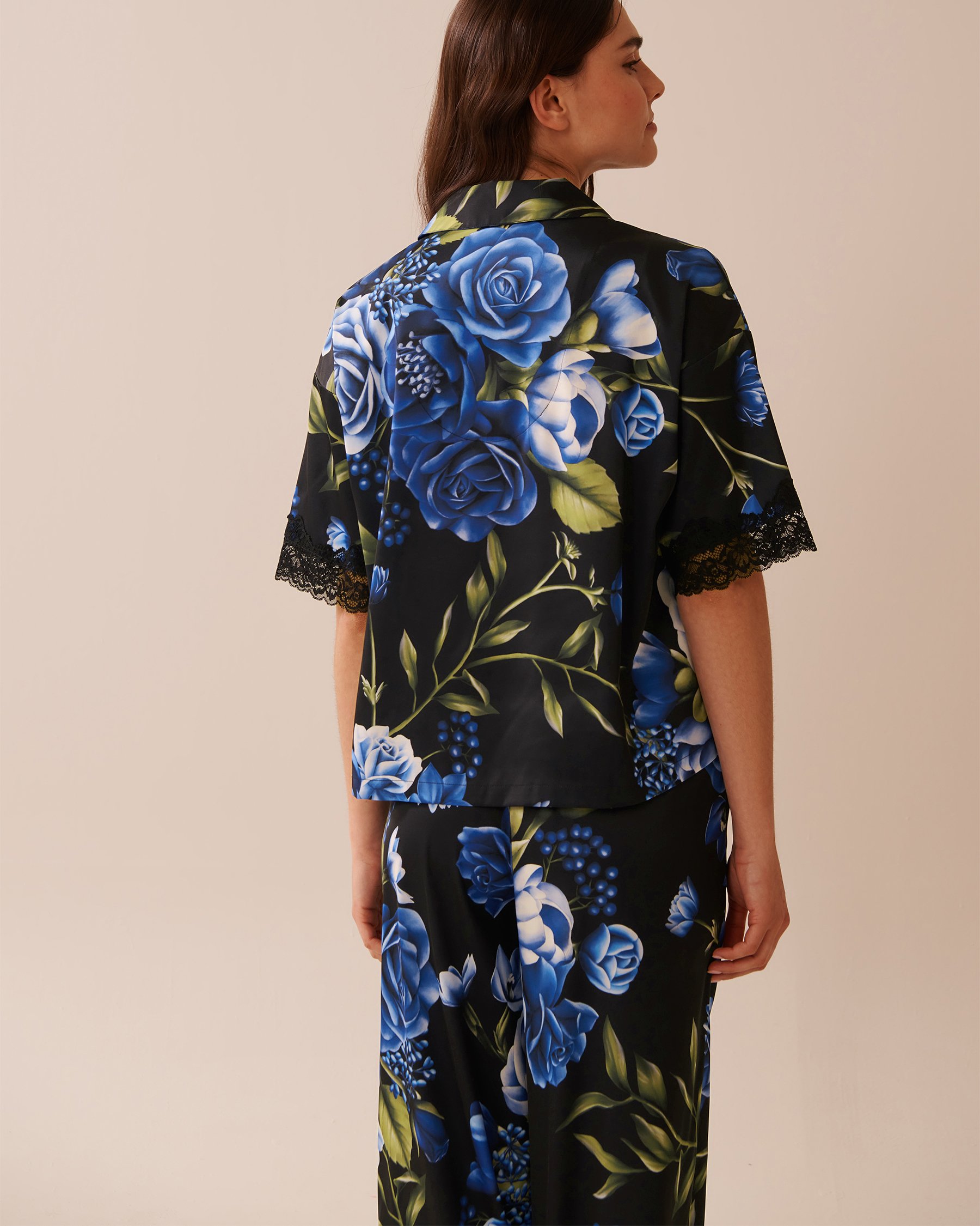 LA VIE EN ROSE Rose Print Satin and Lace Trim Button-down Shirt Blue Rose Garden 60100143 - View2