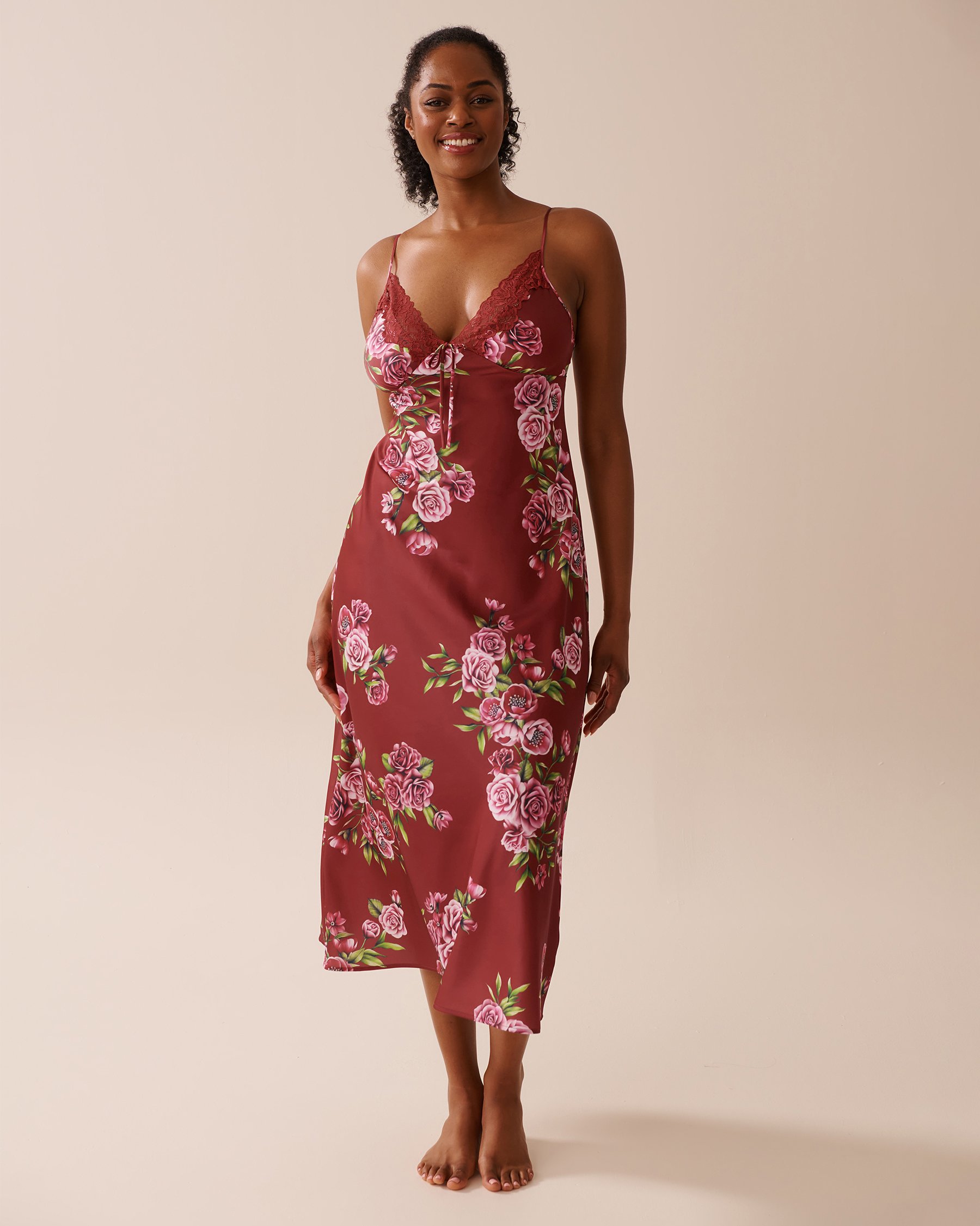 LA VIE EN ROSE Rose Print Satin and Lace Trim Long Nightie Red Rose Garden 60500199 - View4