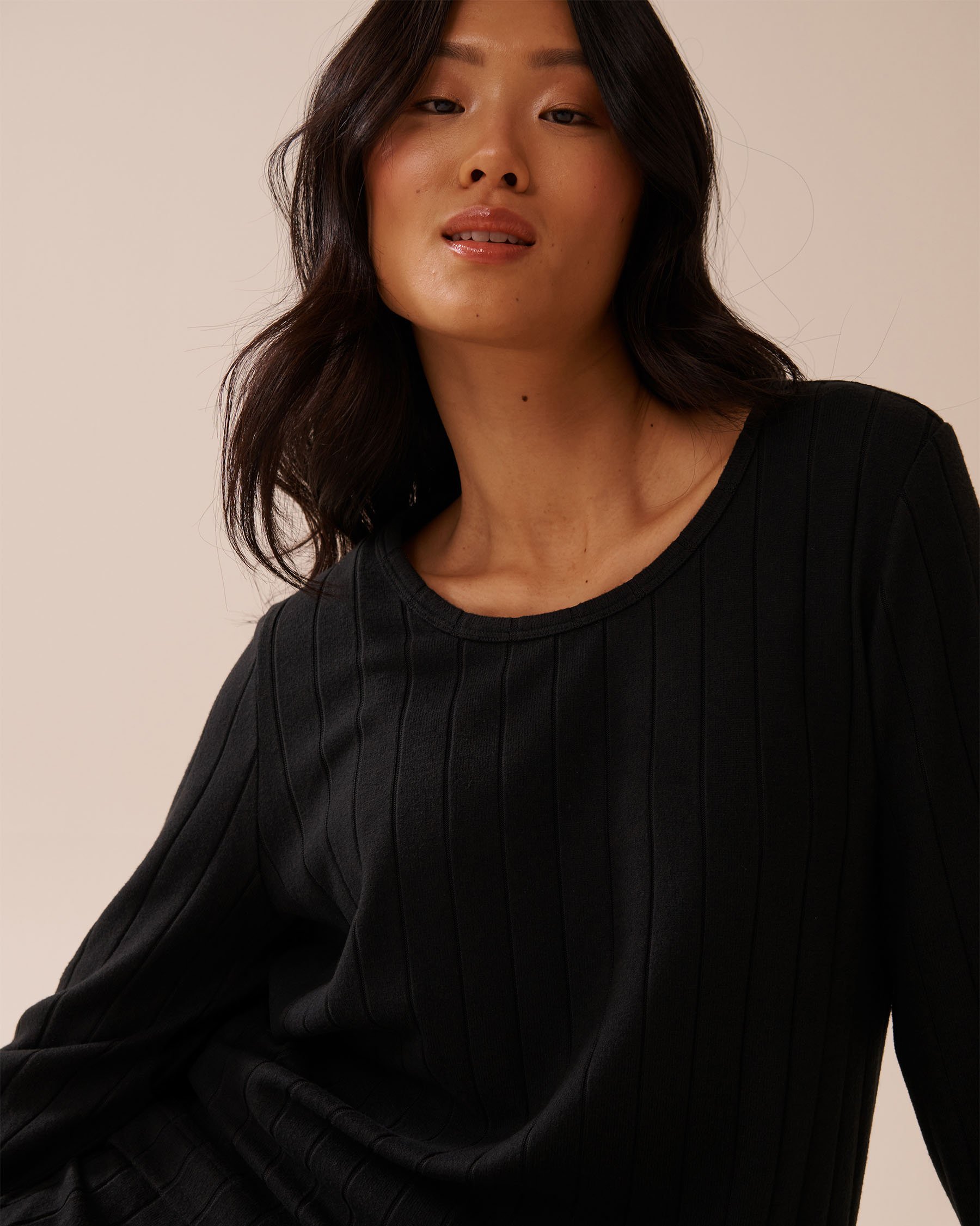LA VIE EN ROSE Ribbed Long Sleeve Shirt Black 50100112 - View3