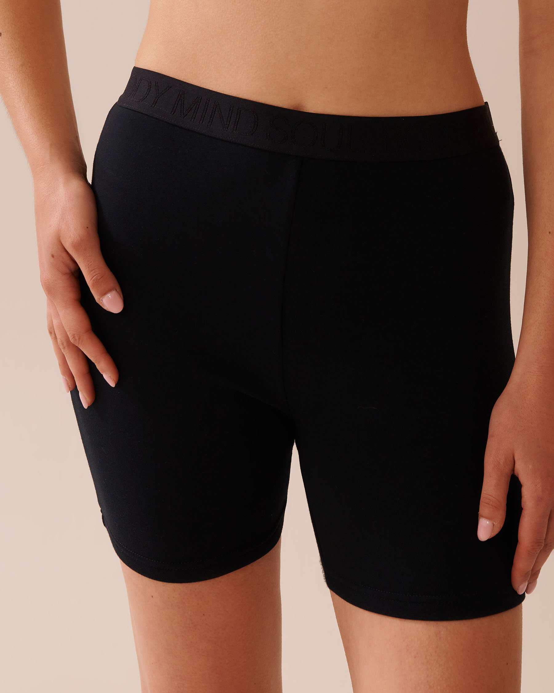 LA VIE EN ROSE Short style biker Noir 50200096 - View1