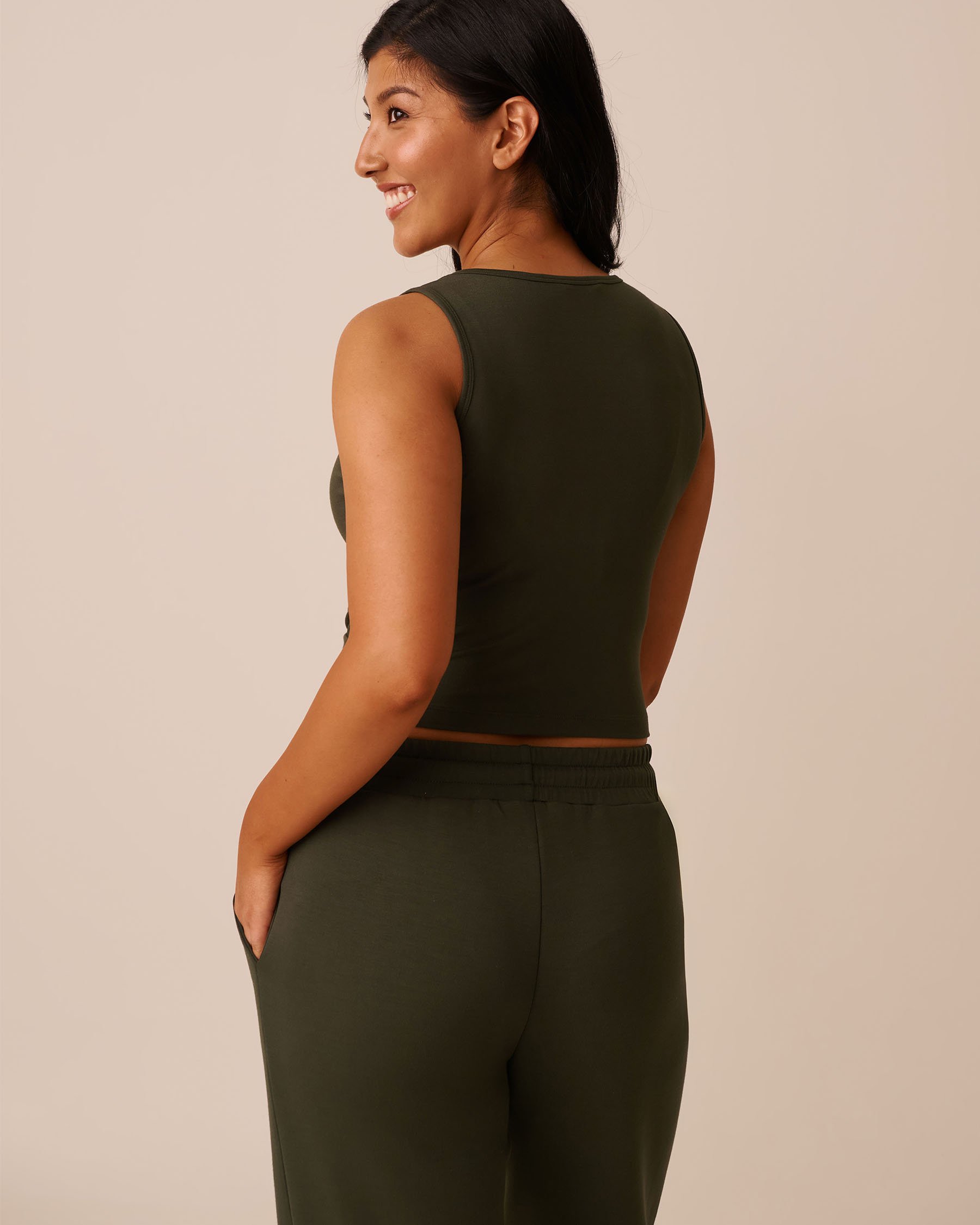 LA VIE EN ROSE Twisted Modal Crop Cami Khaki 50100110 - View2