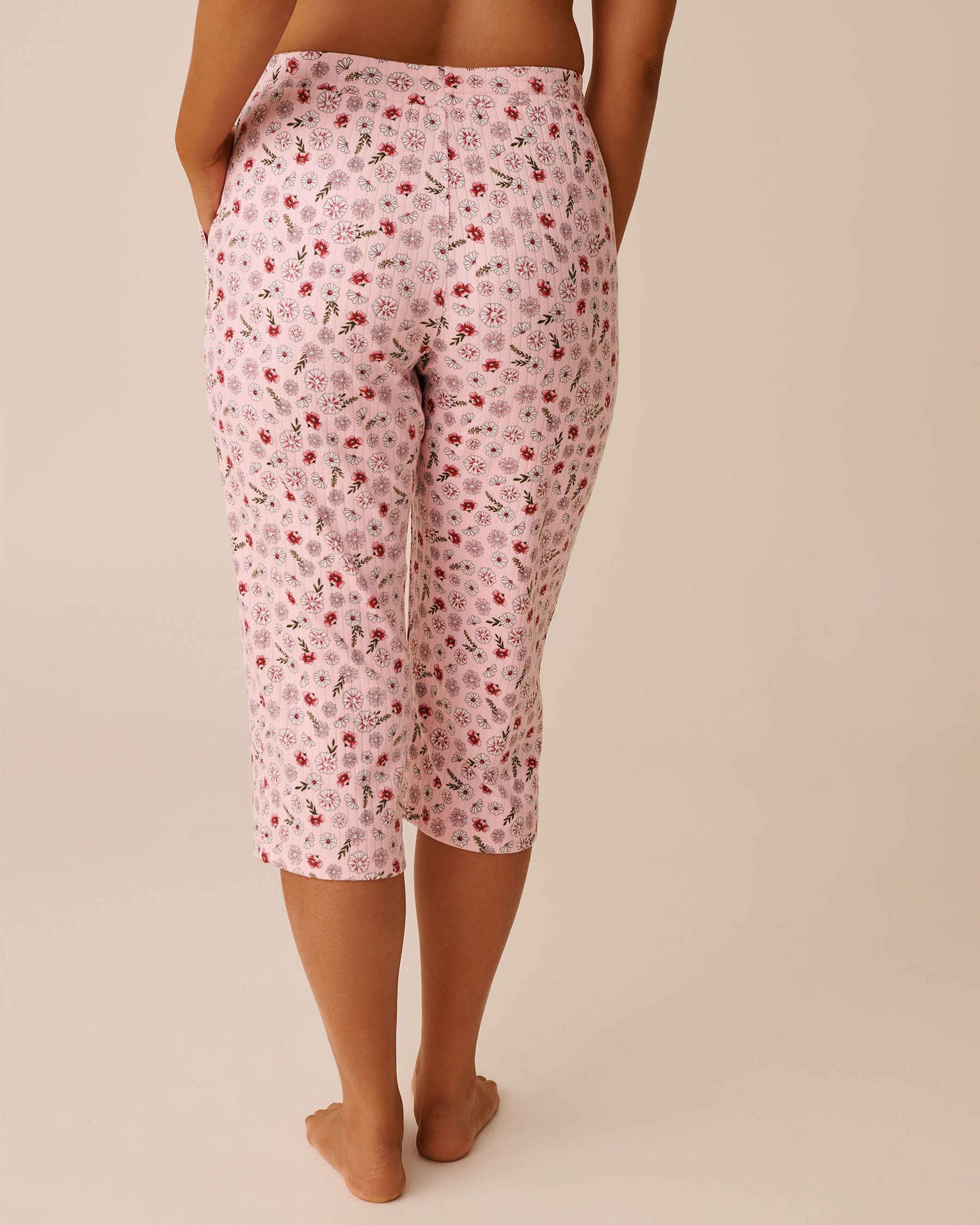 LA VIE EN ROSE Pink Floral Print Ribbed Jersey Pajama Capris Pink Meadow 40200745 - View2