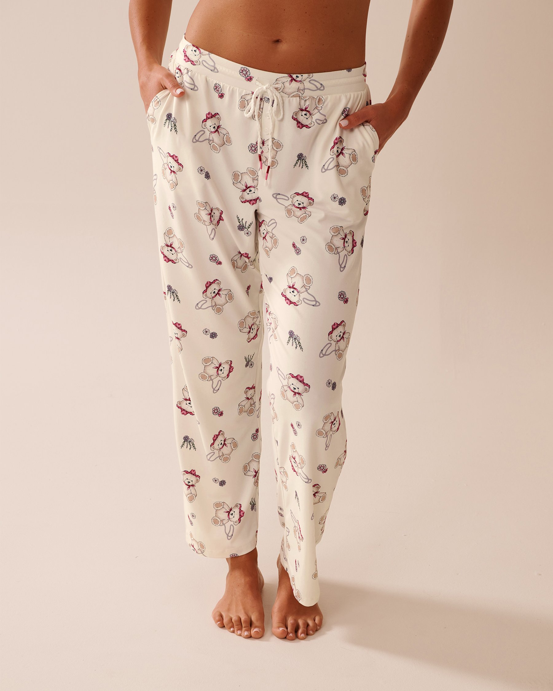 LA VIE EN ROSE Cowboy Teddy Bear Print Super Soft Pajama Pants White/Cowboy Teddy Bears 40200747 - View3