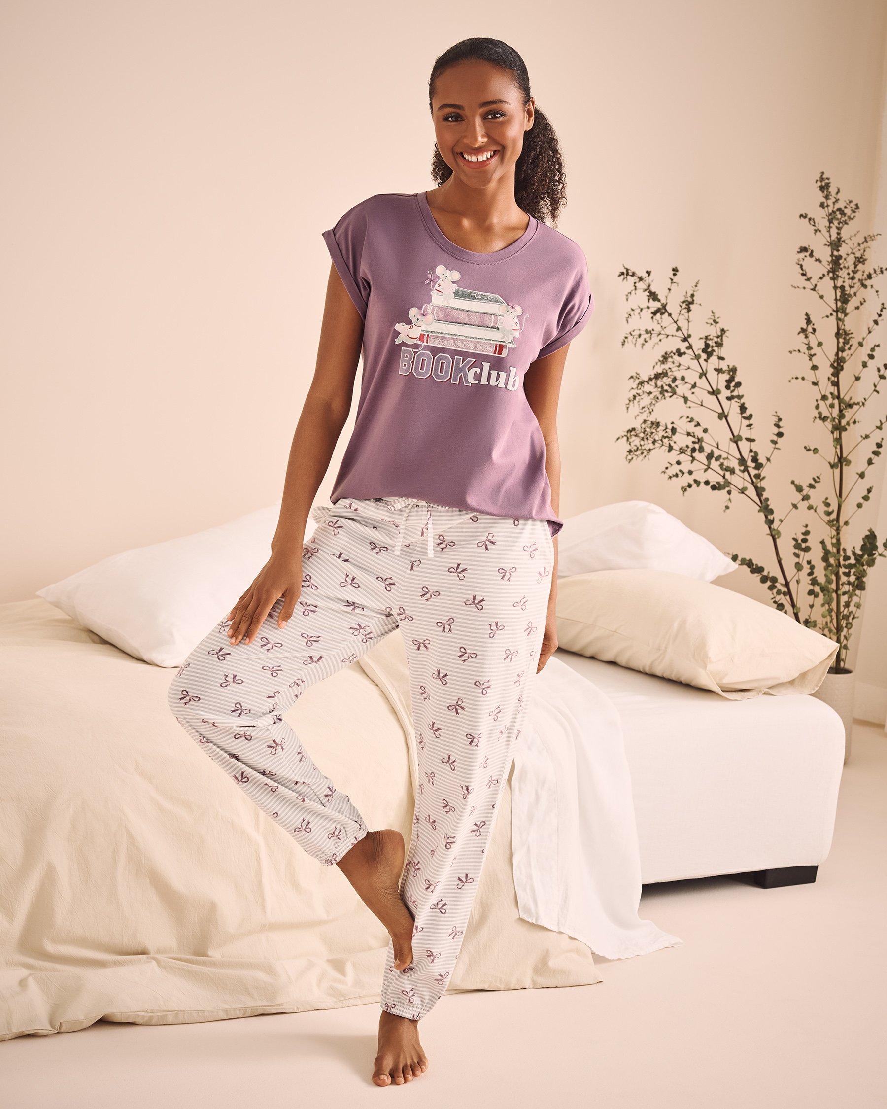 LA VIE EN ROSE Bow Print Cotton Jogger Pyjama Pants Grey Stripes/Bows 40200755 - View4