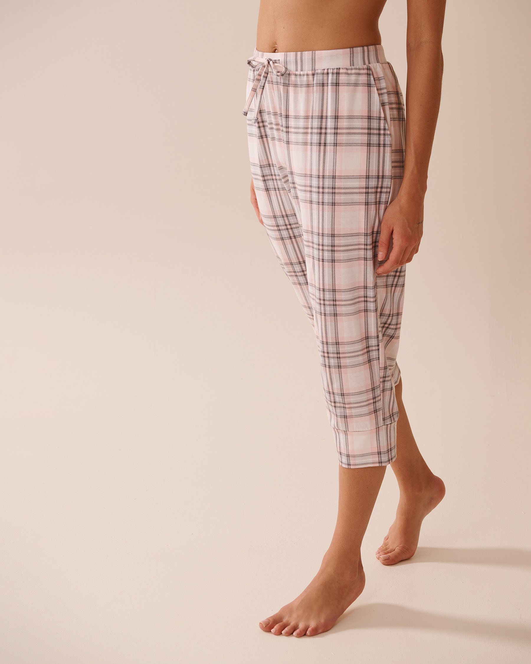 LA VIE EN ROSE Pink Plaid Cotton Fitted Pajama Capris Pink & Grey Plaid 40200757 - View1