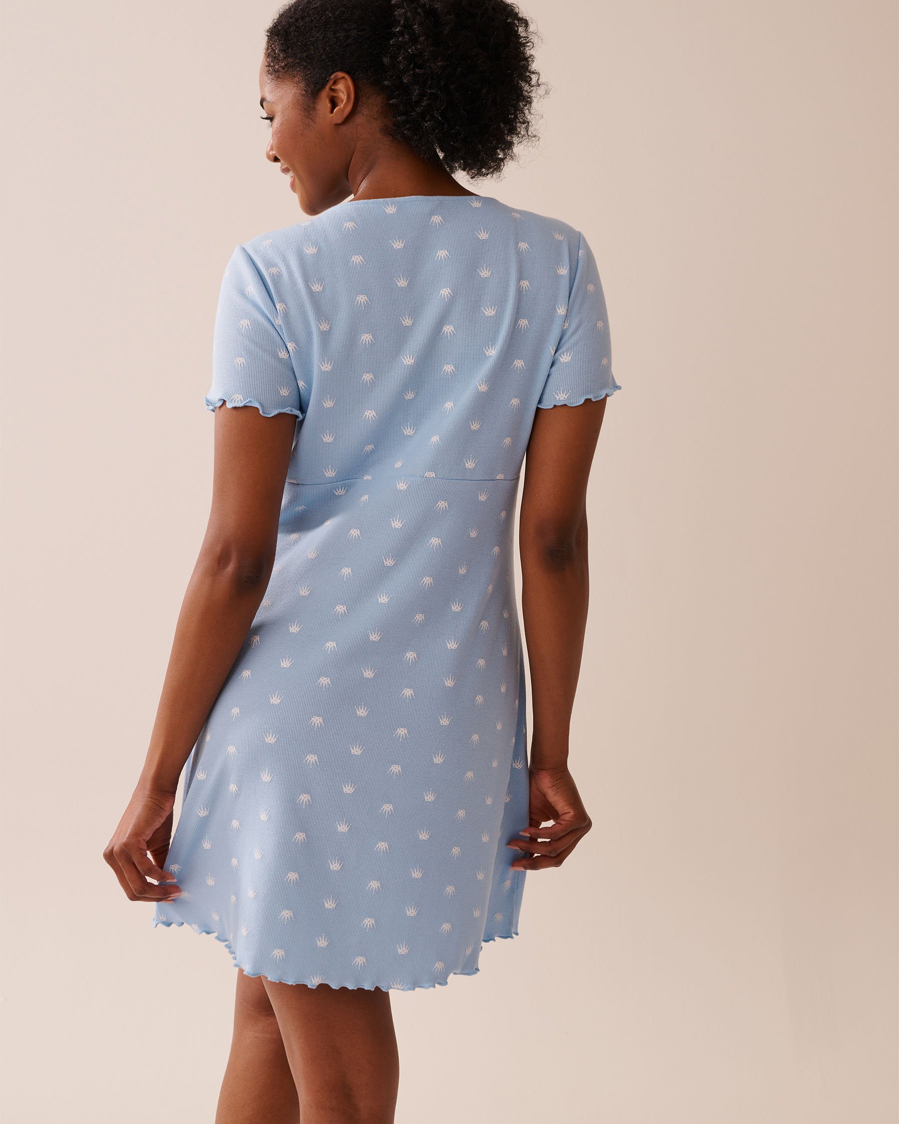 LA VIE EN ROSE Crown Print Ribbed Short Sleeve Sleepshirt Baby Blue/Crowns 40500439 - View2