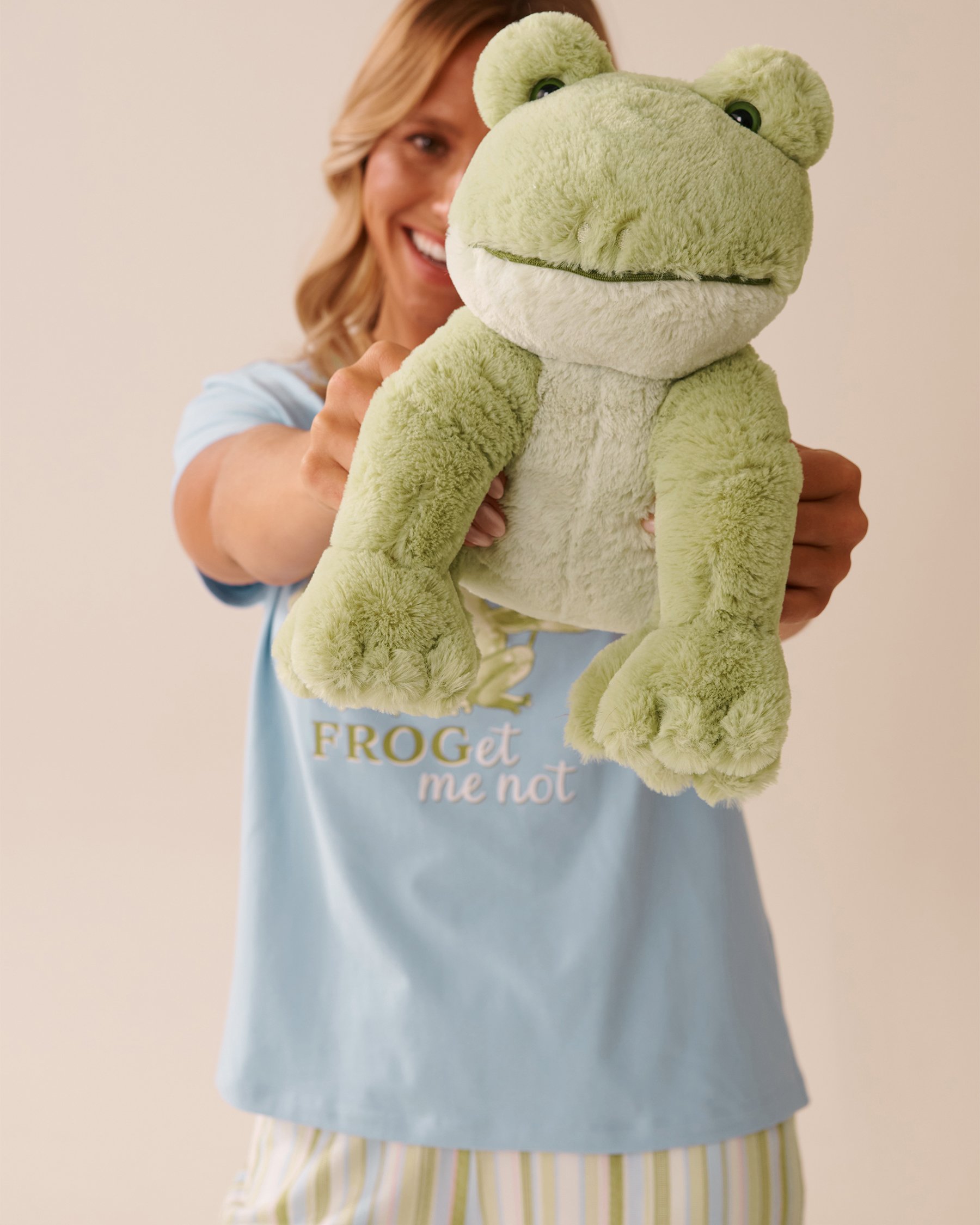 LA VIE EN ROSE Peluche grenouille Vert melon 40700406 - Voir1