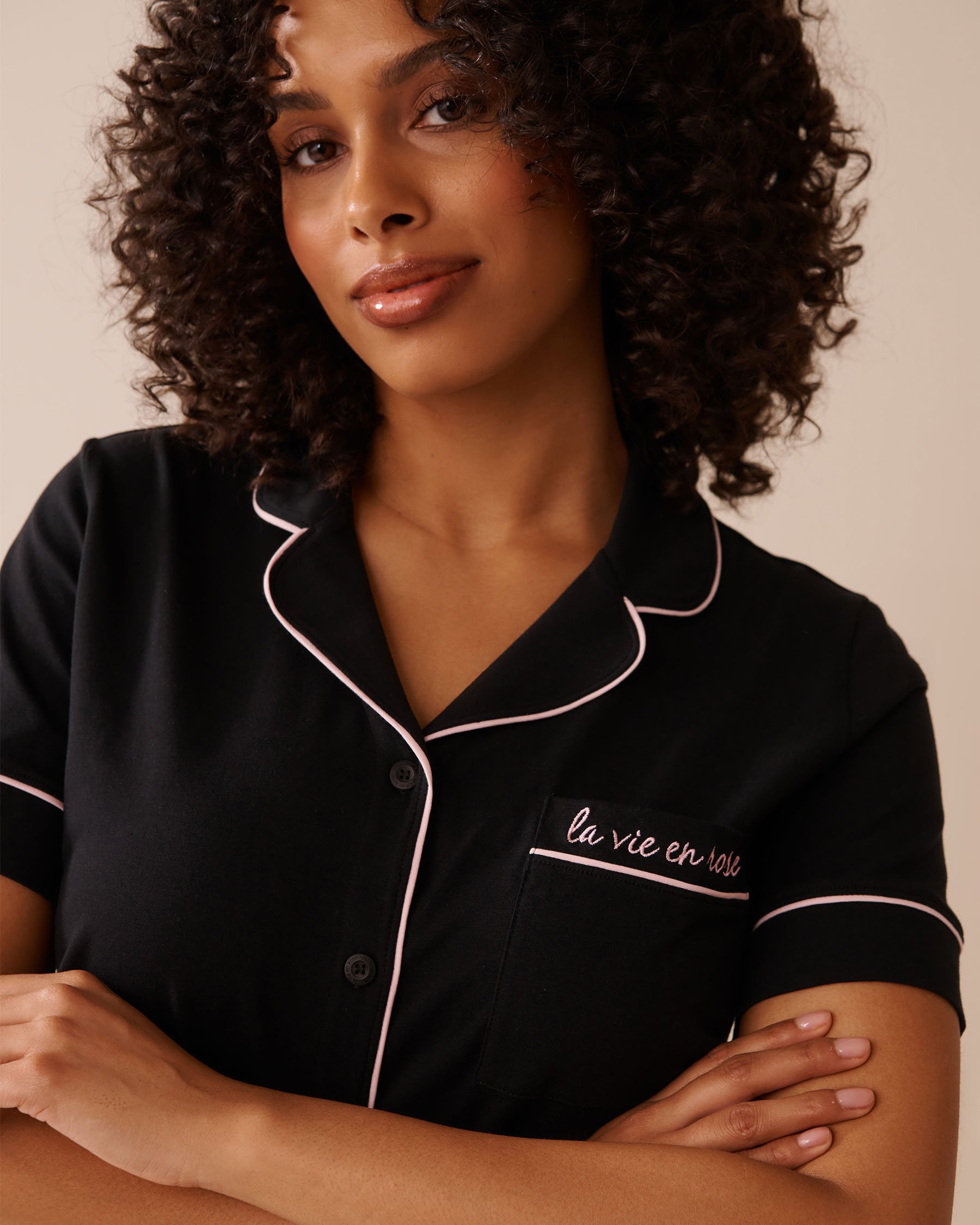 LA VIE EN ROSE Cotton Short Sleeve Button-down Shirt Black 40100765 - View3