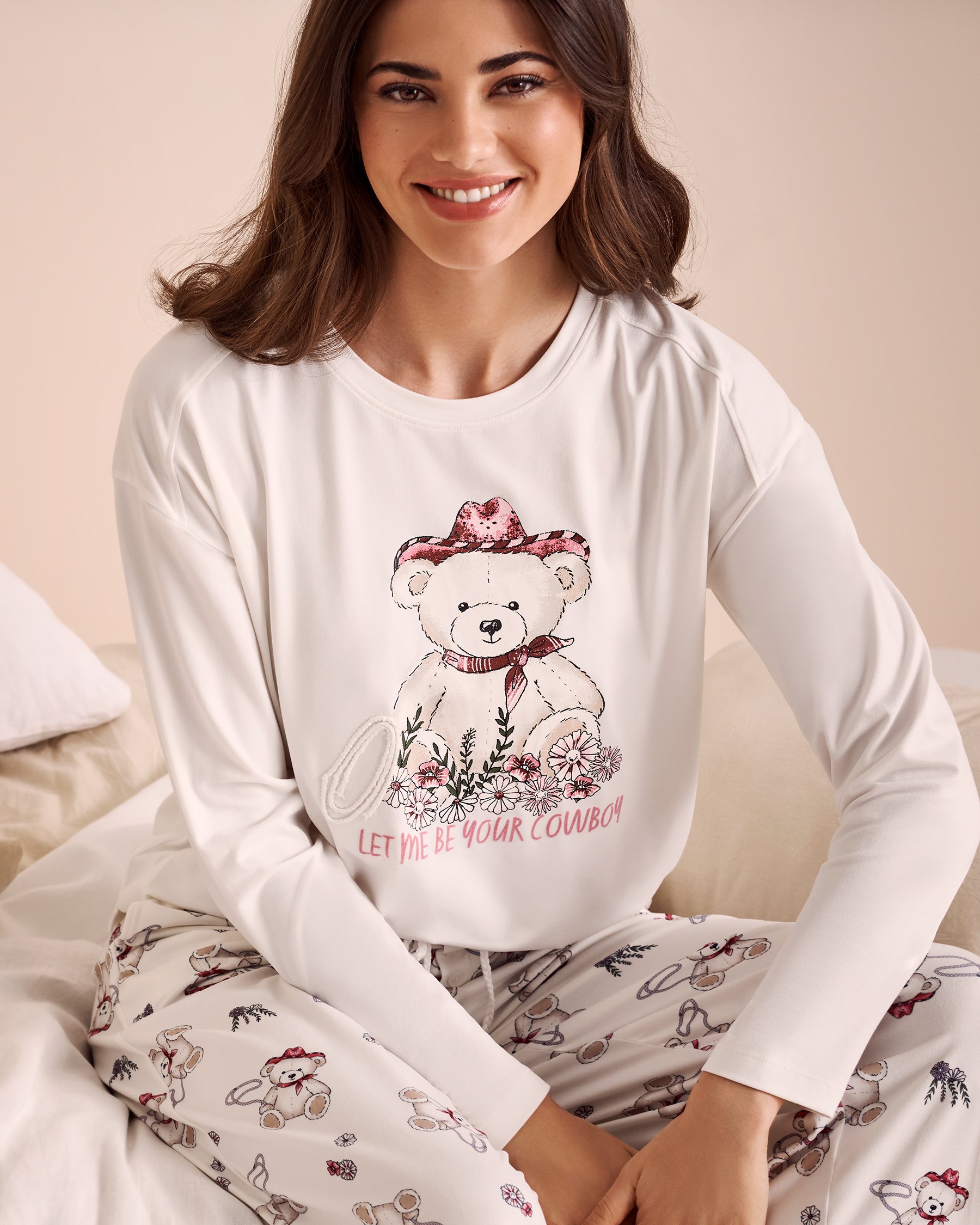 LA VIE EN ROSE Cowboy Teddy Bear Print Super Soft Long Sleeve Shirt White 40100762 - View1