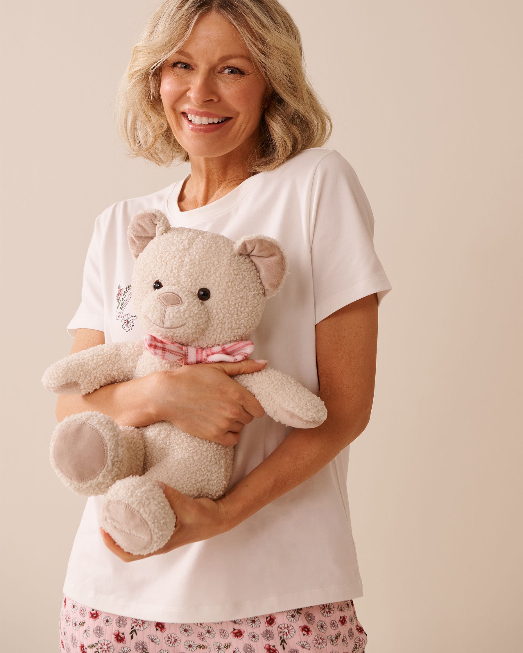 LA VIE EN ROSE Stuffed Teddy Bear Light Beige 40700407 - View2