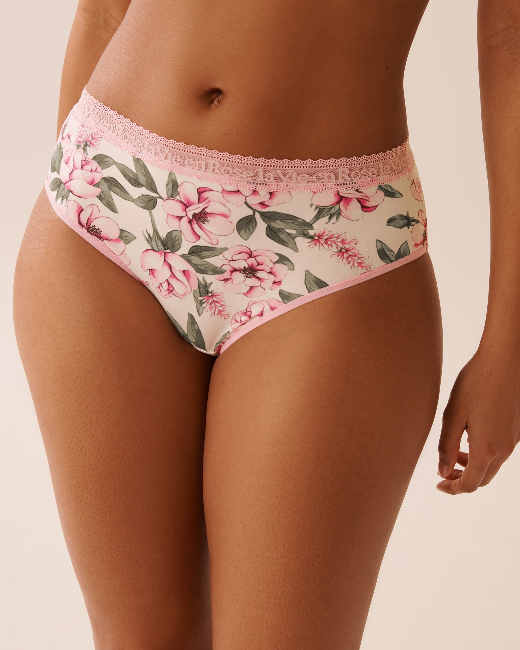 LA VIE EN ROSE Culotte bikini taille haute ultra douce bordure de dentelle Camélias roses 20100627 - Voir1