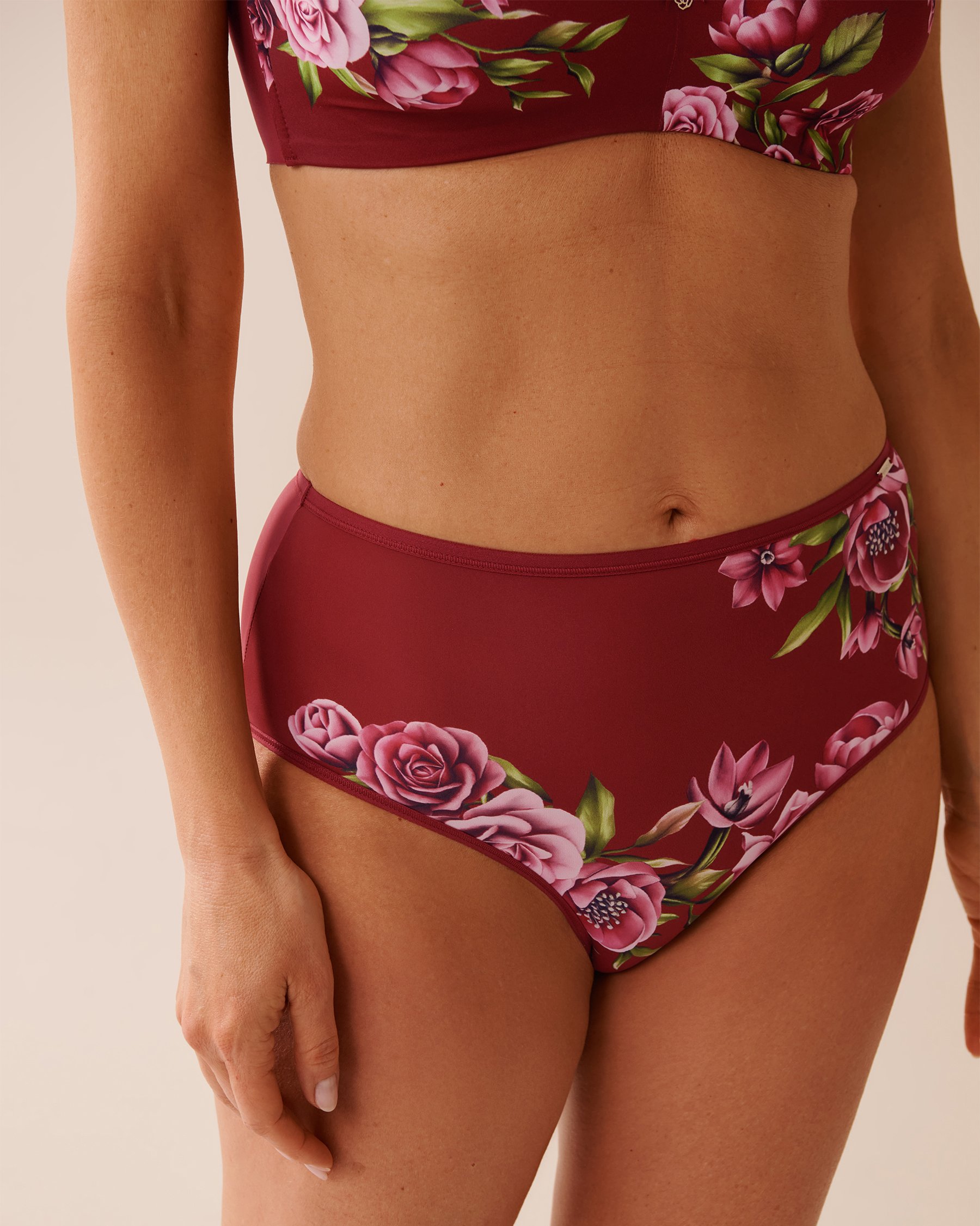 LA VIE EN ROSE Microfiber Sleek Back High Waist Bikini Panty Red Rose Garden 20300428 - View1