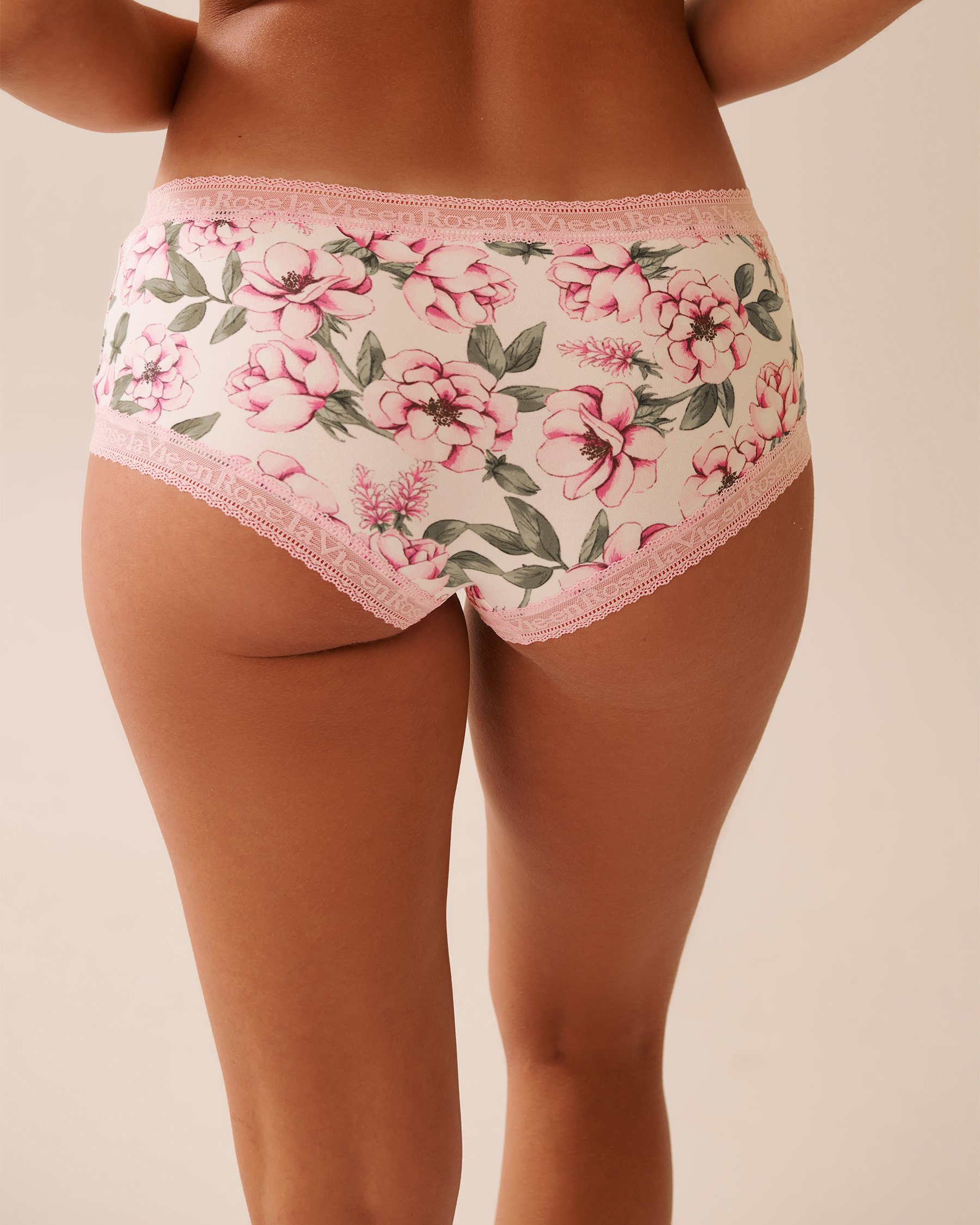 LA VIE EN ROSE Super Soft Lace Trim Boyshort Panty Pink Camellias 20100628 - View2