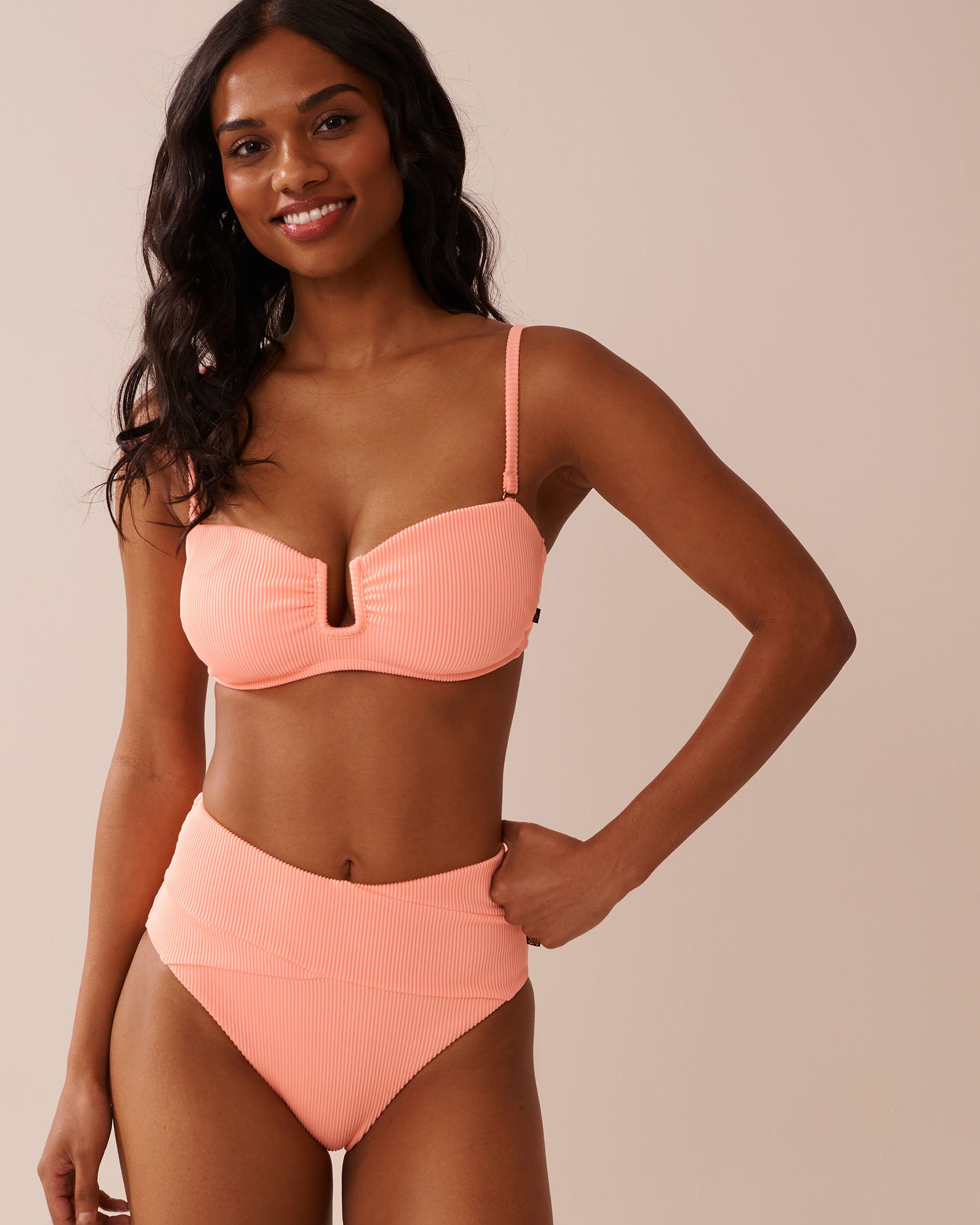 LA VIE EN ROSE AQUA CORAL PINK Ribbed U-Wire Bandeau Bikini Top Coral Pink 70100817 - View2