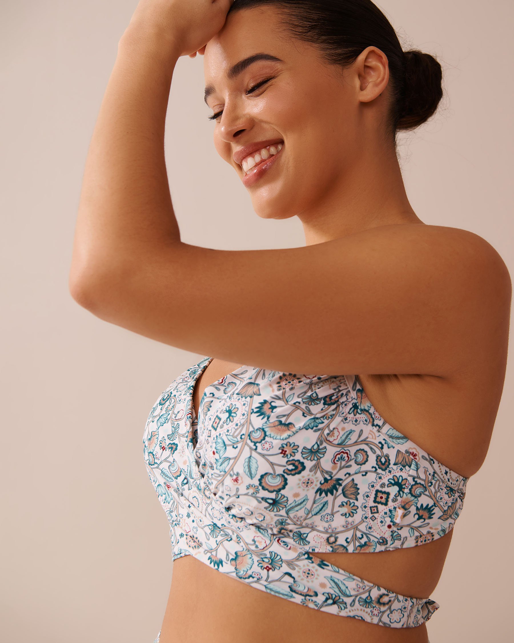 LA VIE EN ROSE AQUA Haut de bikini drapé bonnet D ENCHANTED FLORA Flore enchantée 70200184 - Voir3