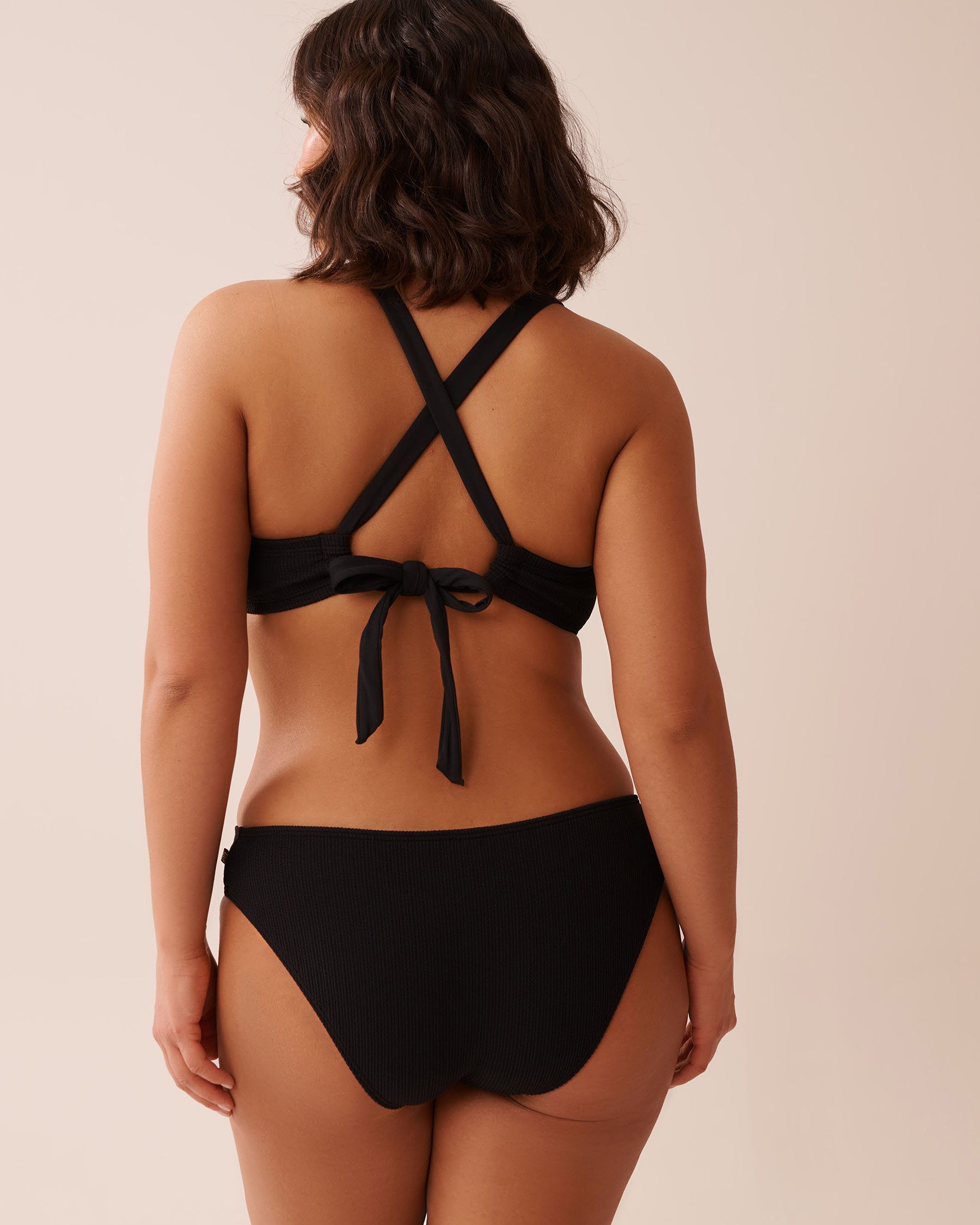 LA VIE EN ROSE AQUA SOLID Textured D Cup Balconette Bikini Top Black 70200186 - View2