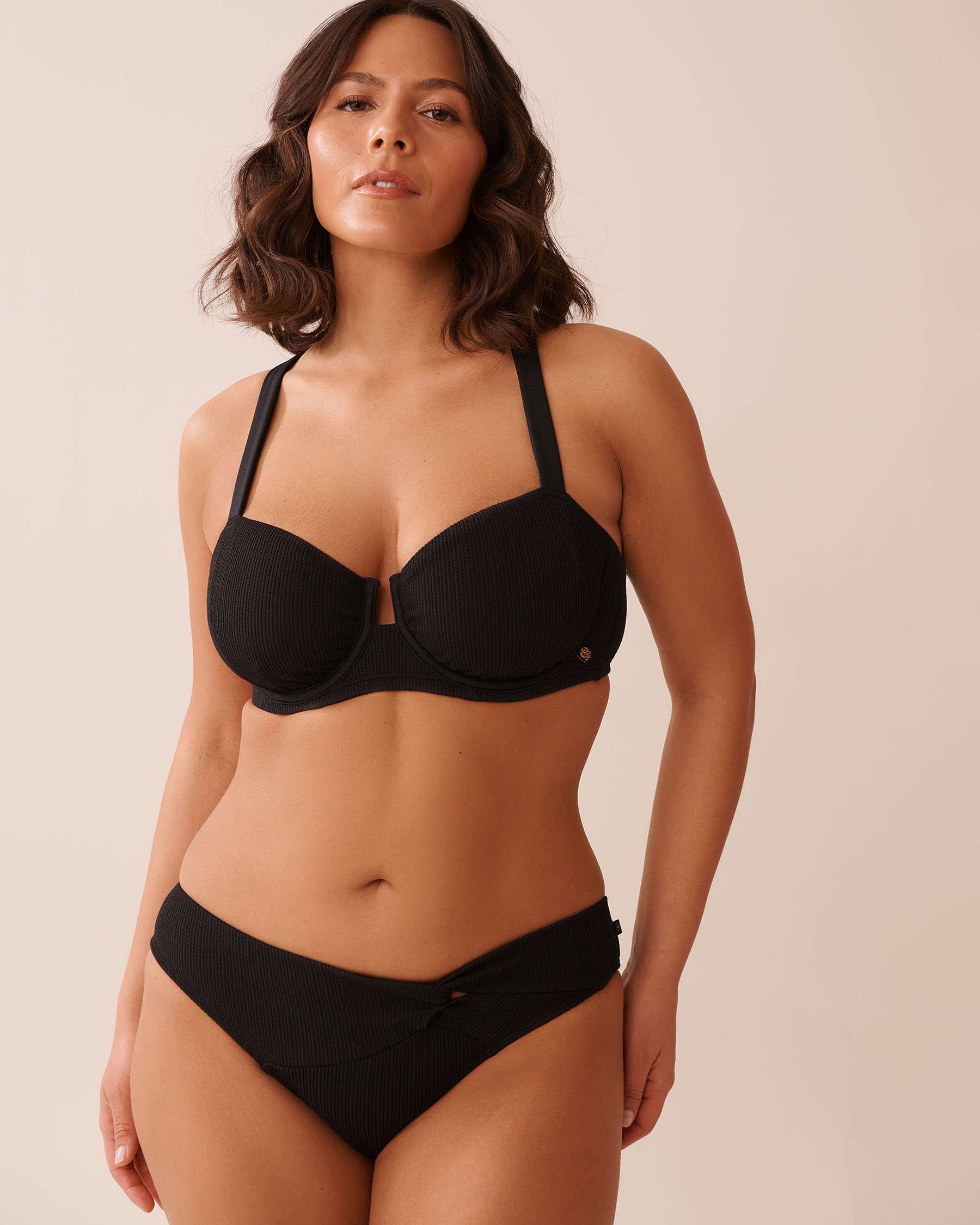 LA VIE EN ROSE AQUA Bas de bikini brésilien noué à l'avant texturé SOLID Noir 70300763 - View6